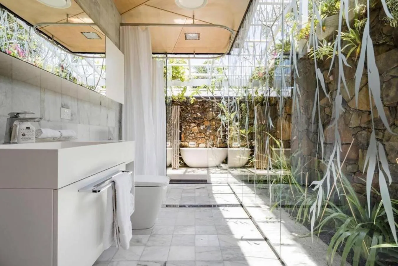 Bathroom in Buhwi Bira Byron Bay - Studio