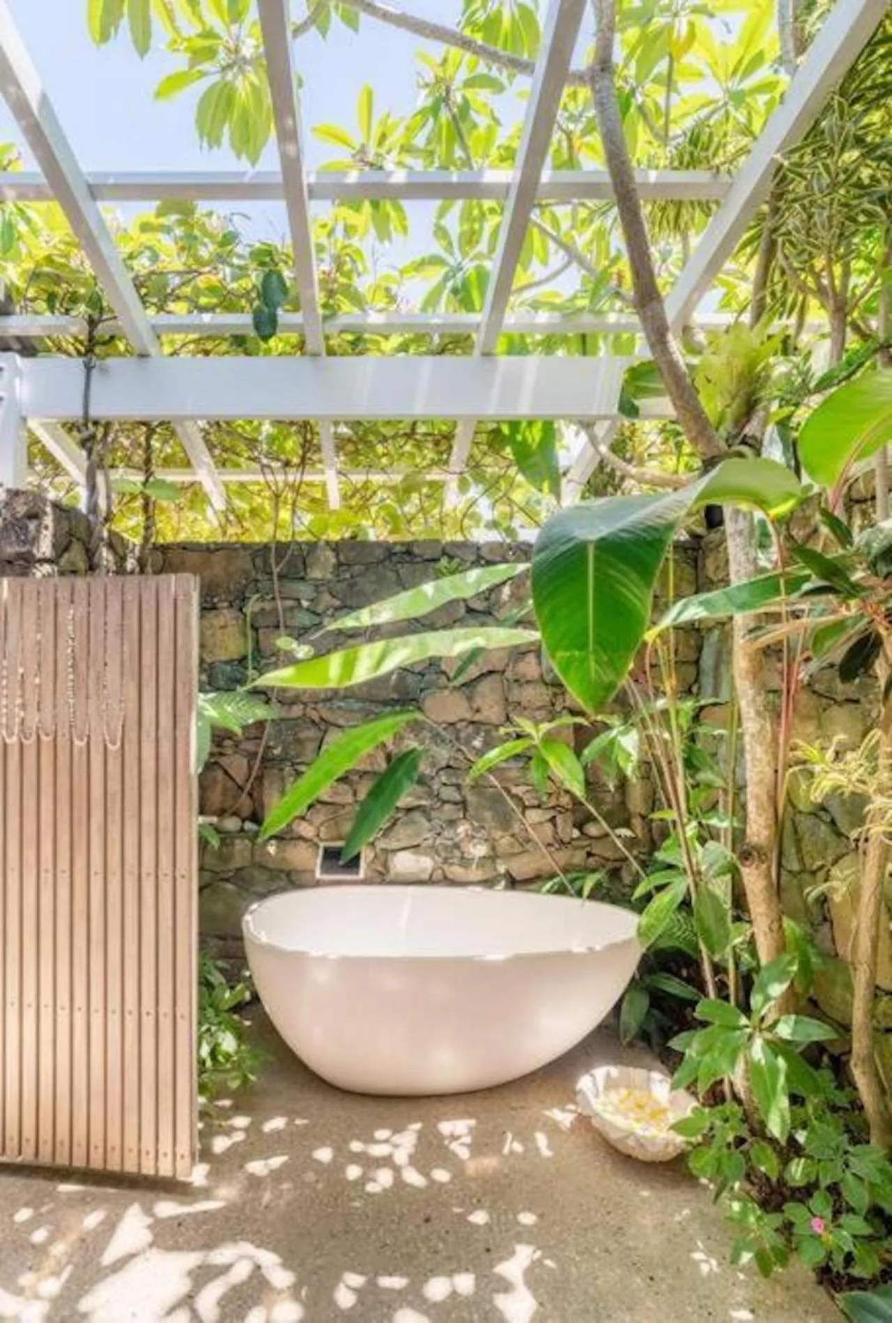 Bathroom in Buhwi Bira Byron Bay - Studio