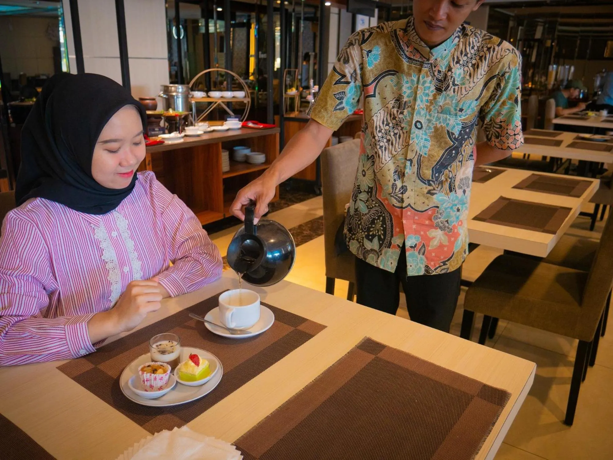 Restaurant/places to eat in Hotel Nirwana Pekalongan