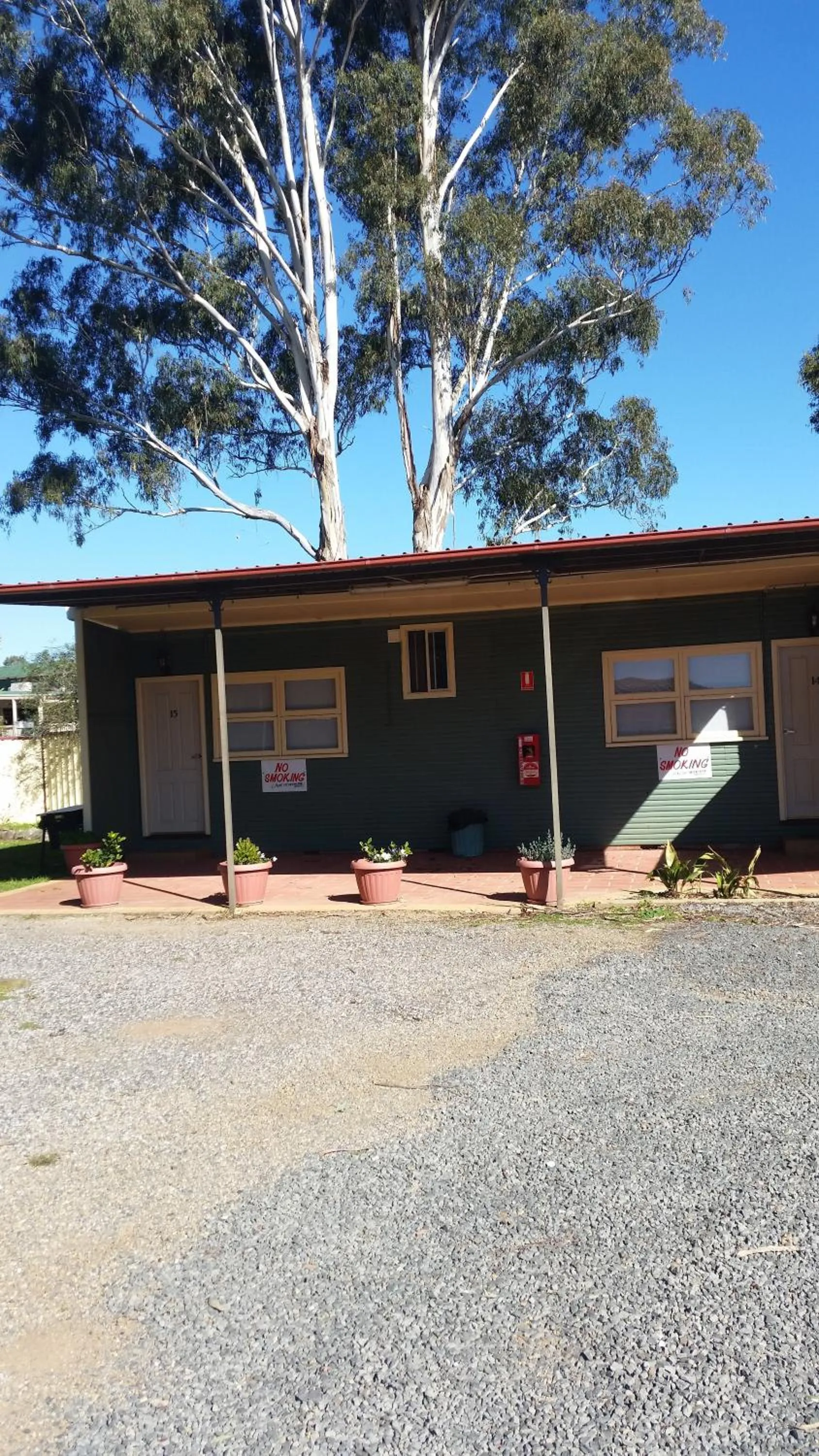 Facade/entrance in Bargo Motor Inn