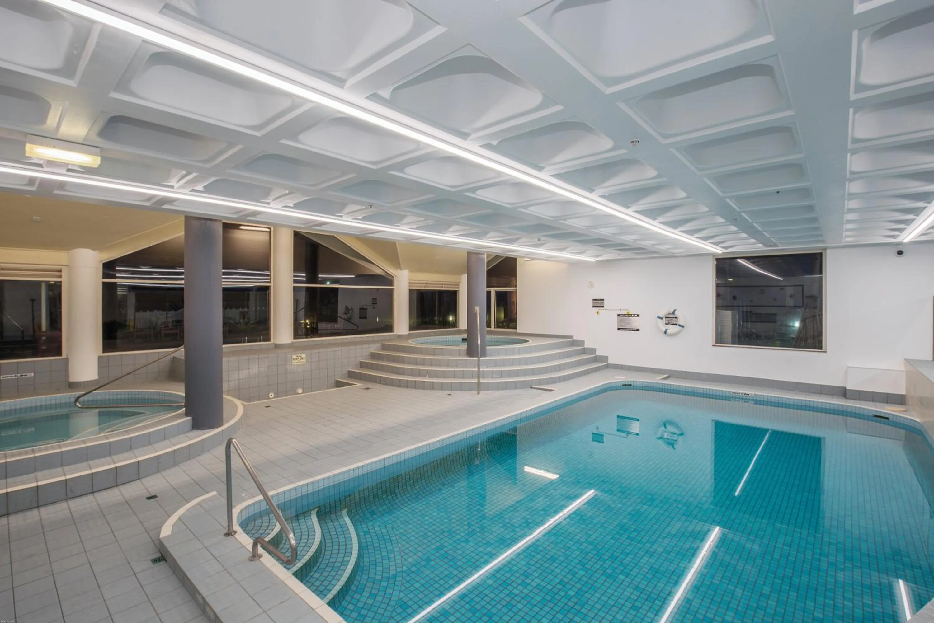 Swimming pool in Surfers Aquarius on the Beach