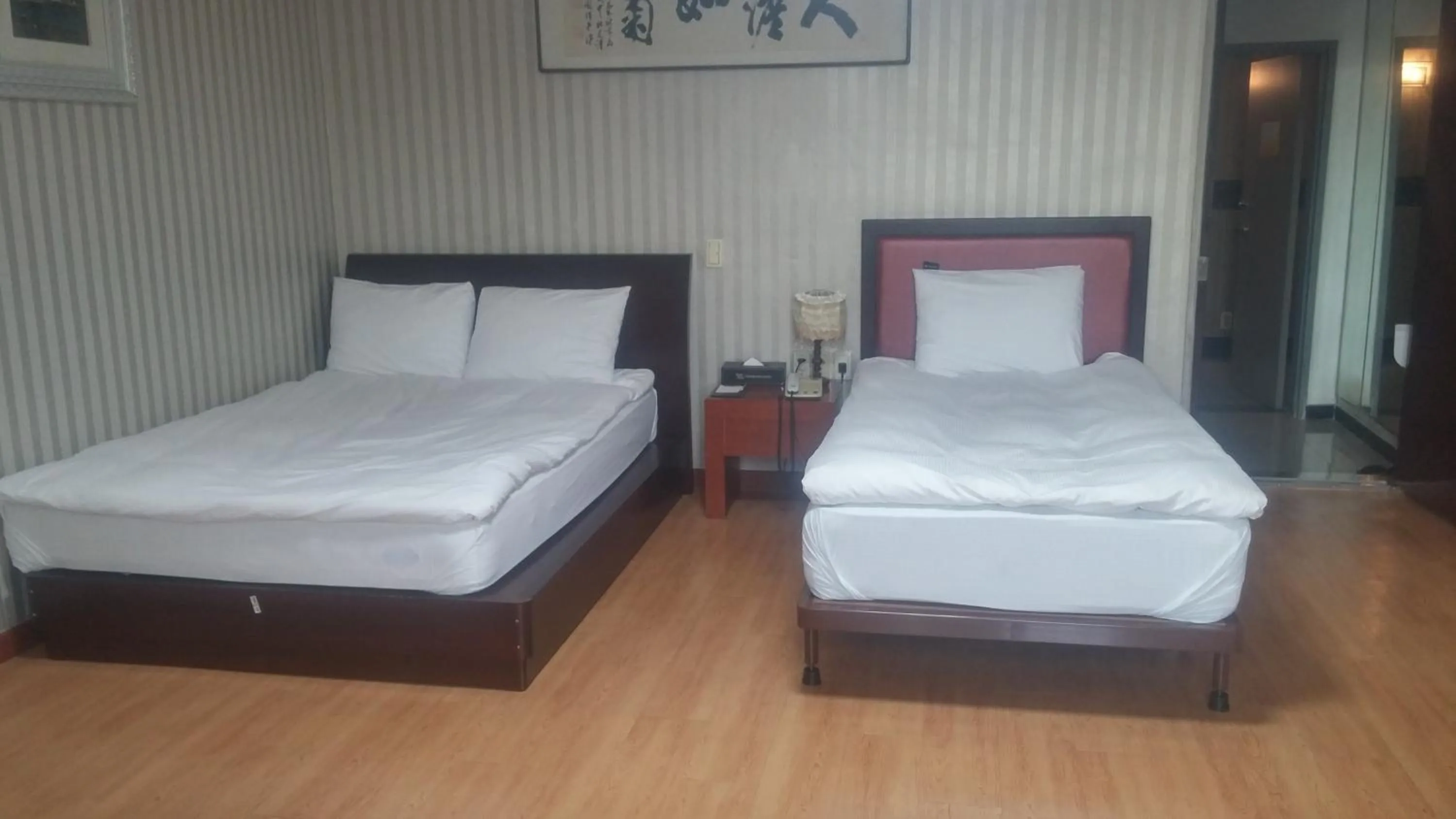 Bedroom, Bed in Youngbin Hotel
