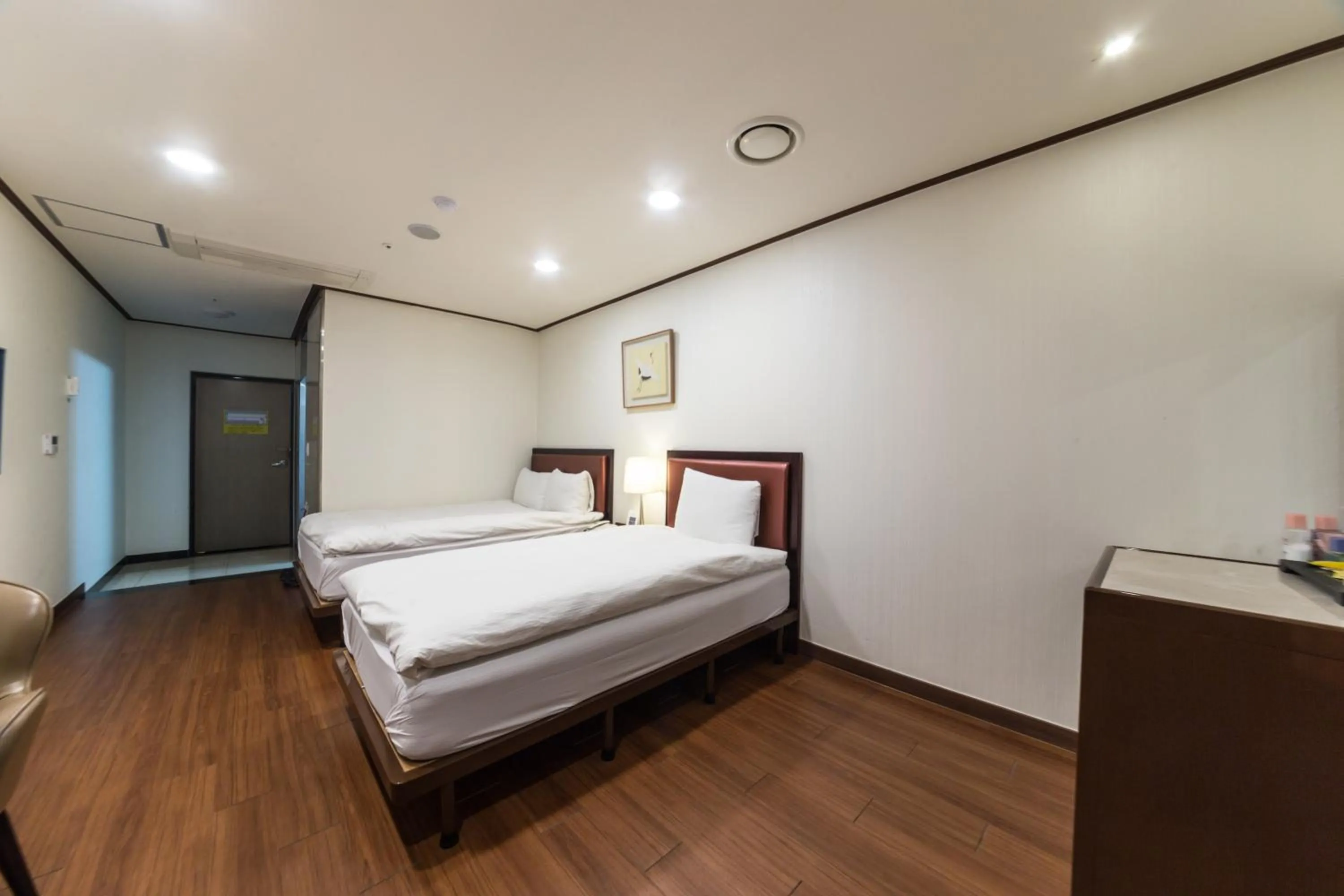 Bed in Youngbin Hotel