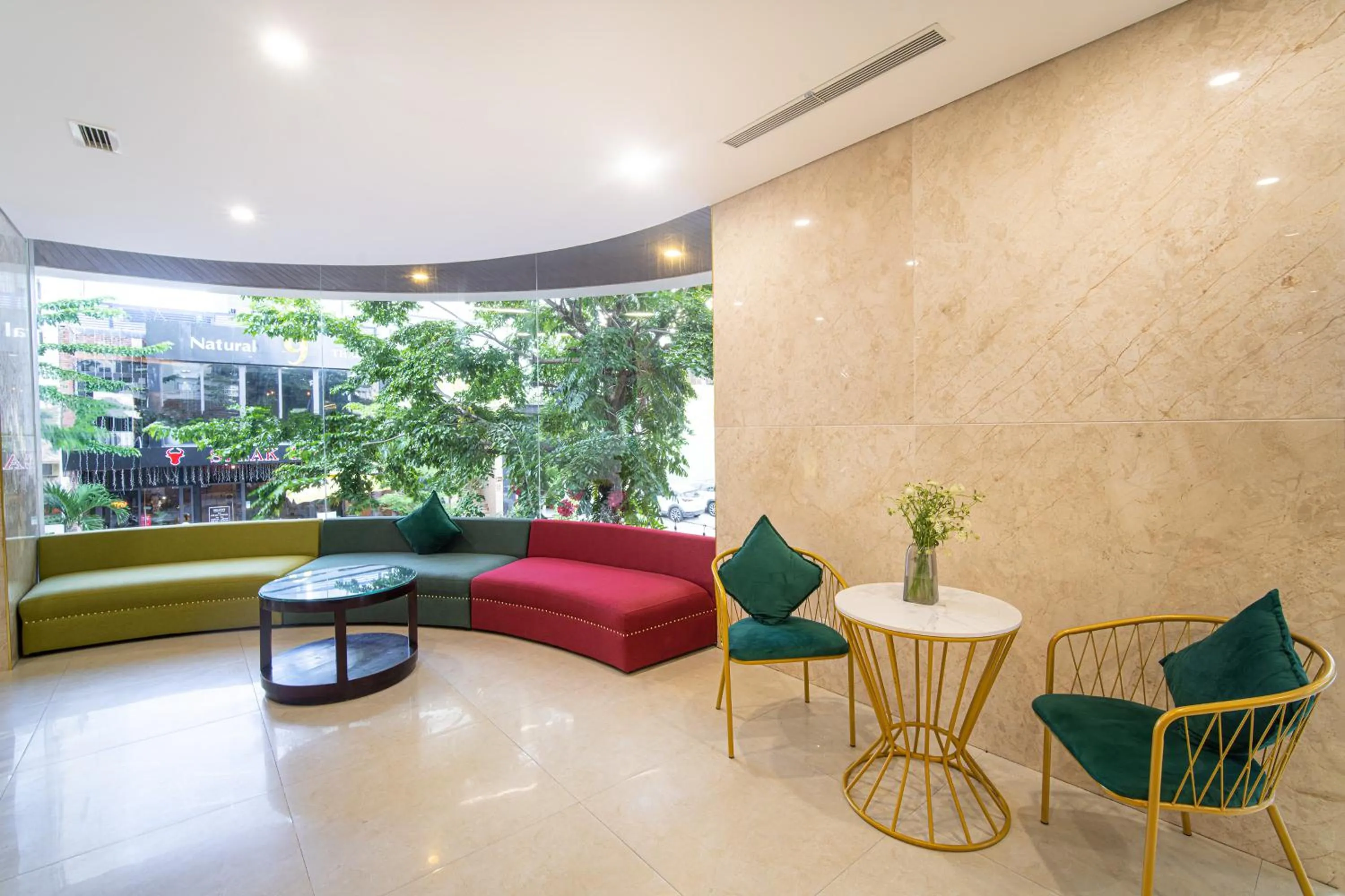 Living room in ELC Beach Hotel