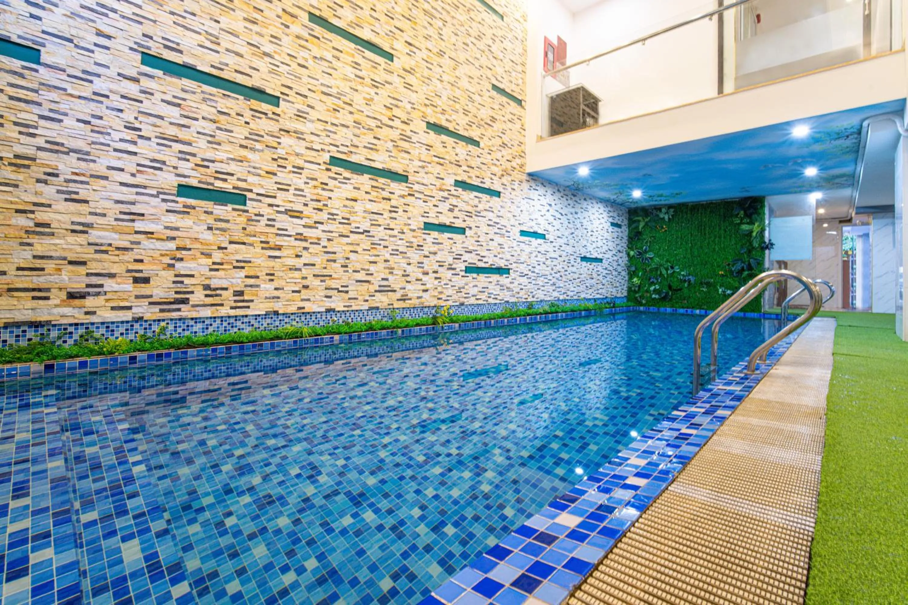 Pool view in ELC Beach Hotel