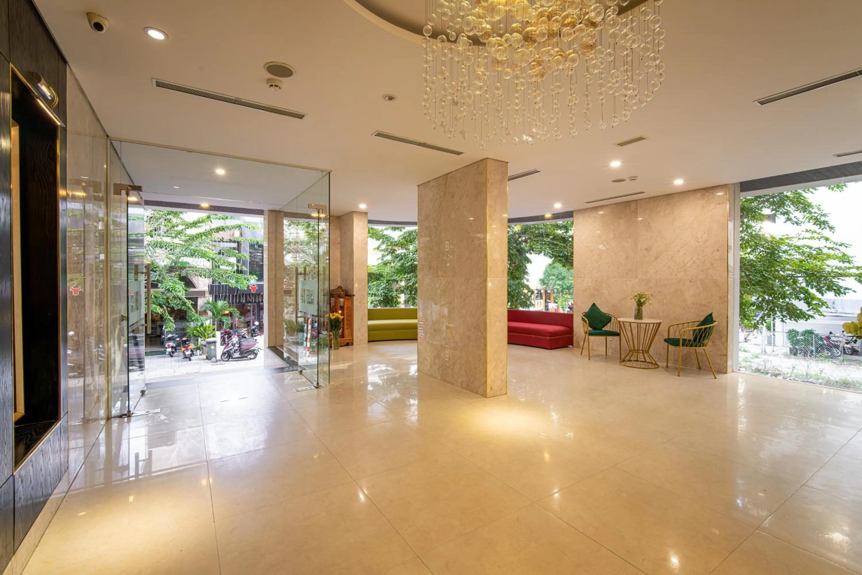 Living room in ELC Beach Hotel