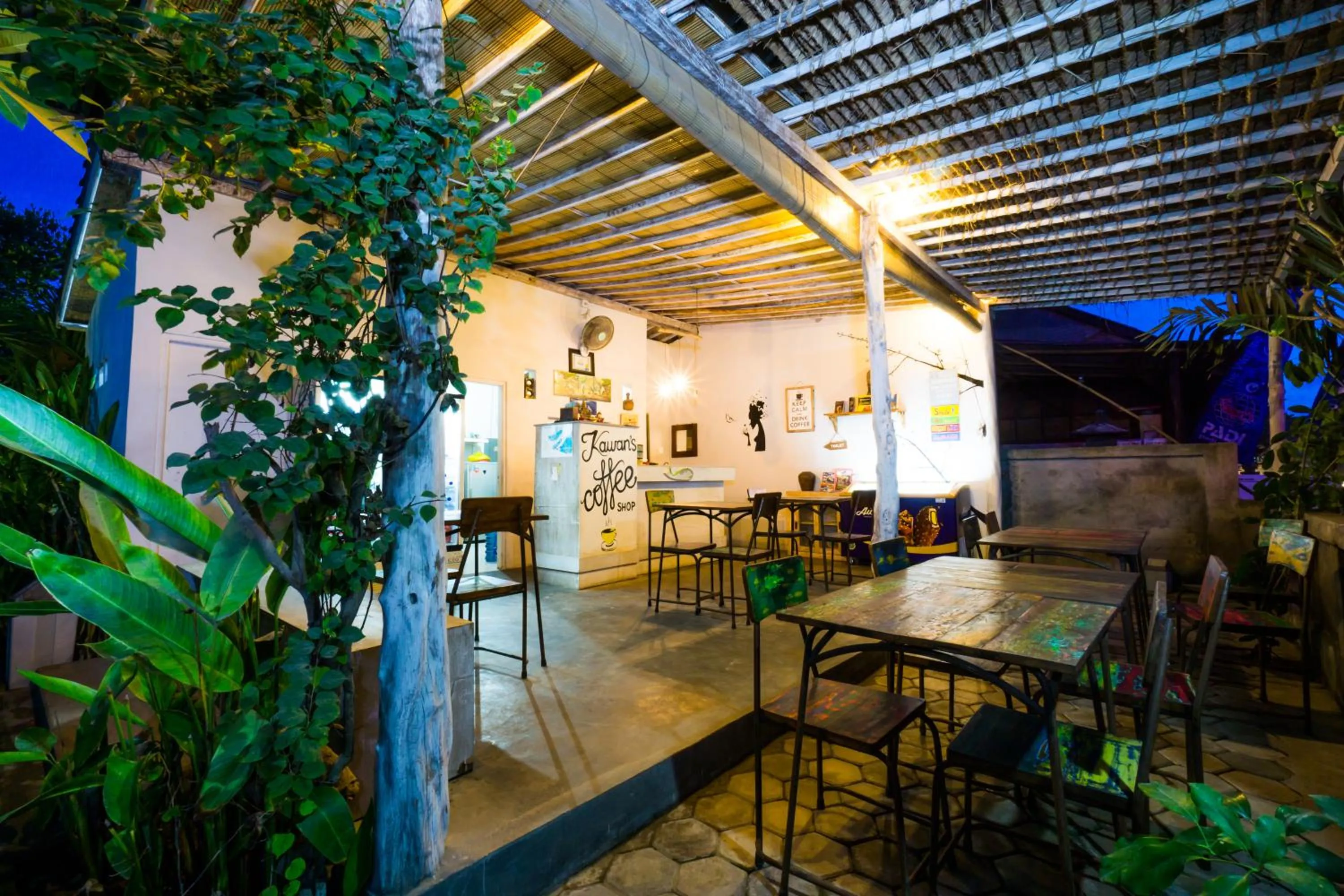 Garden in Kawans Inn Lembongan