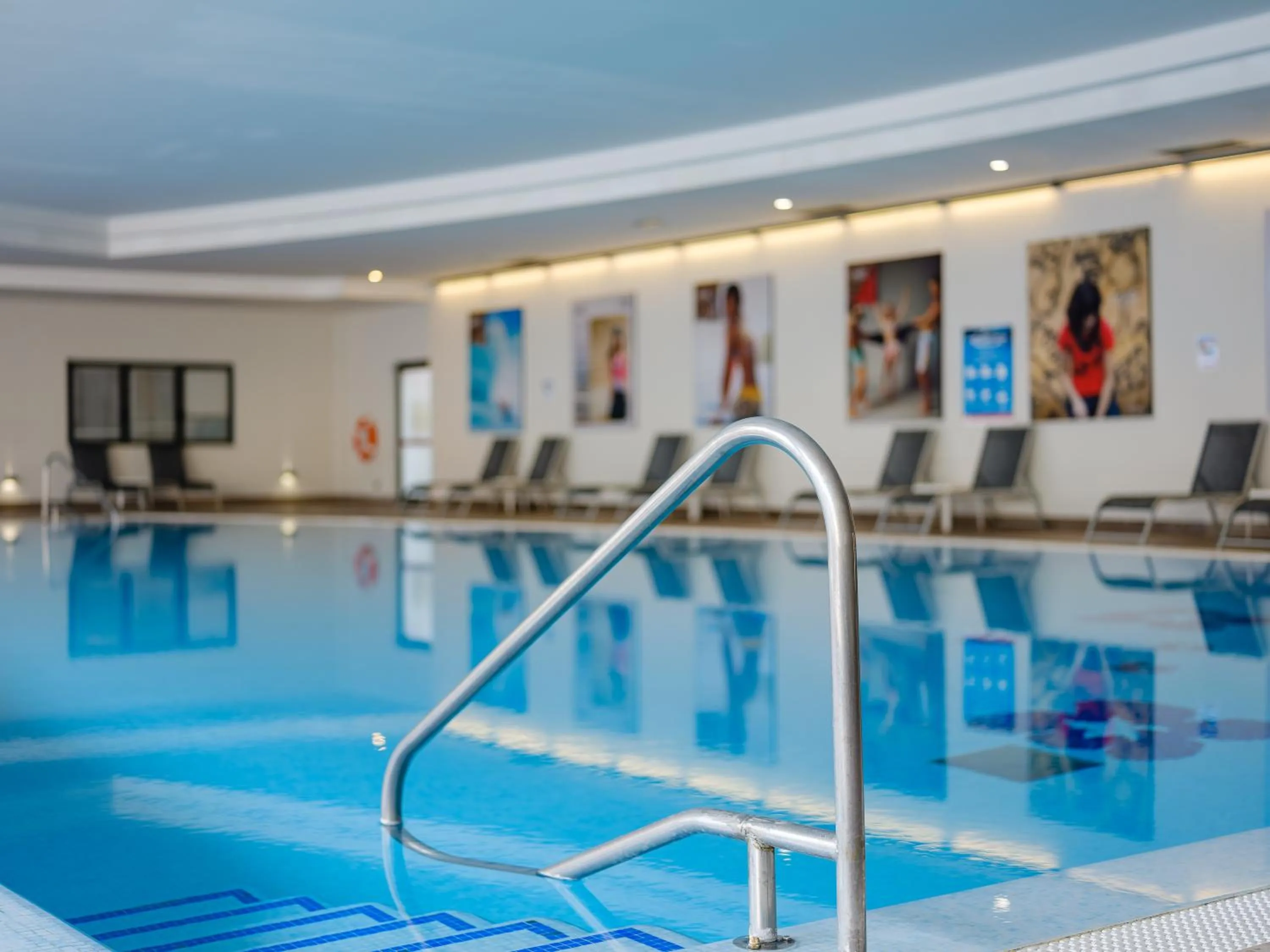 Swimming pool in Golf Residenza