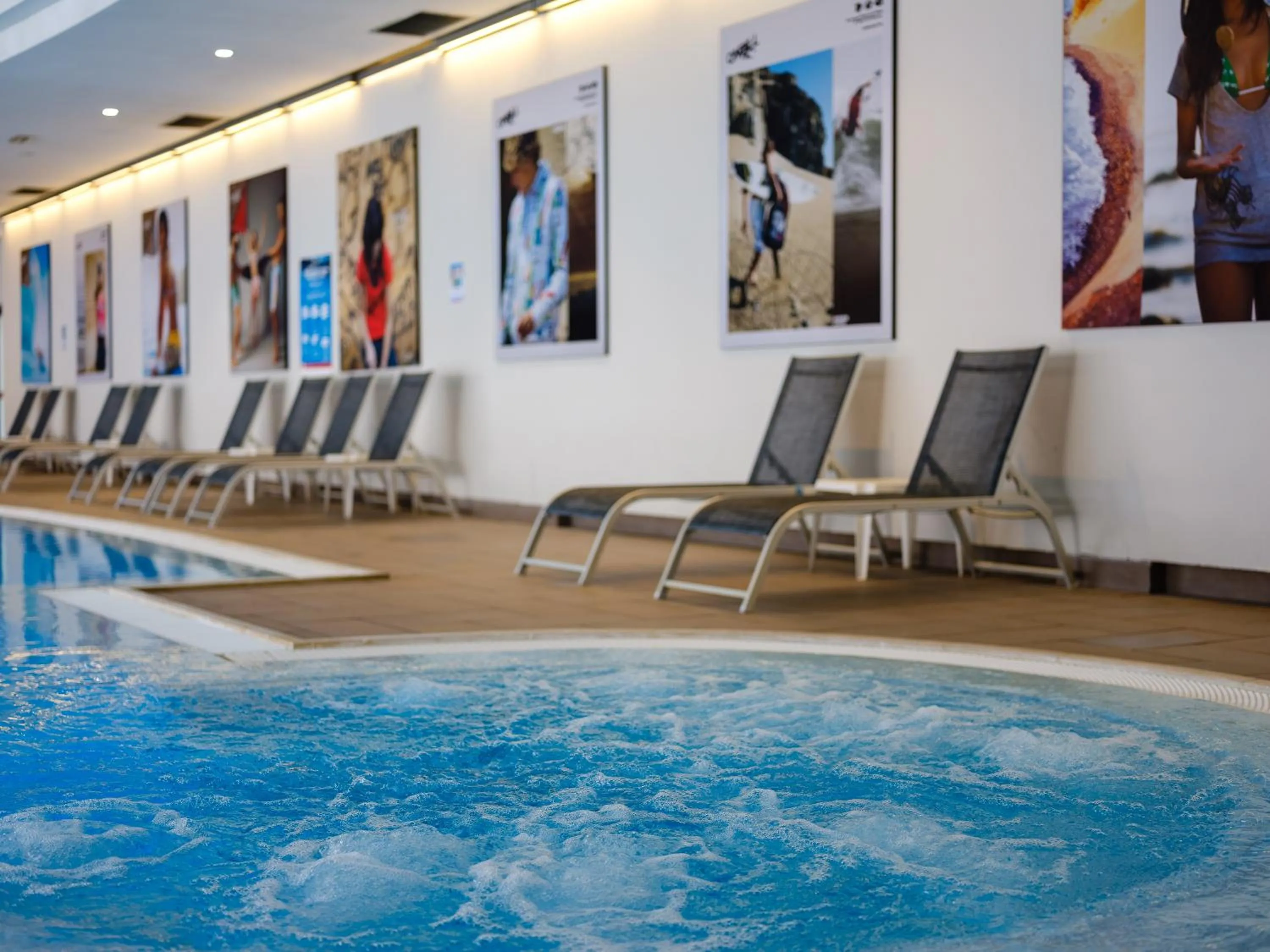 Swimming pool in Golf Residenza