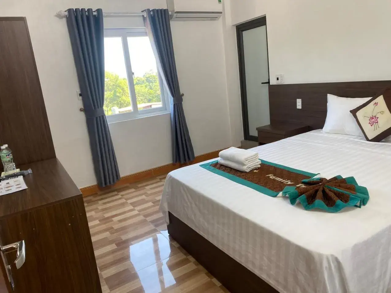 Standard Double Room in Family Transit Hotel Standard Double Room in Family Transit Hotel