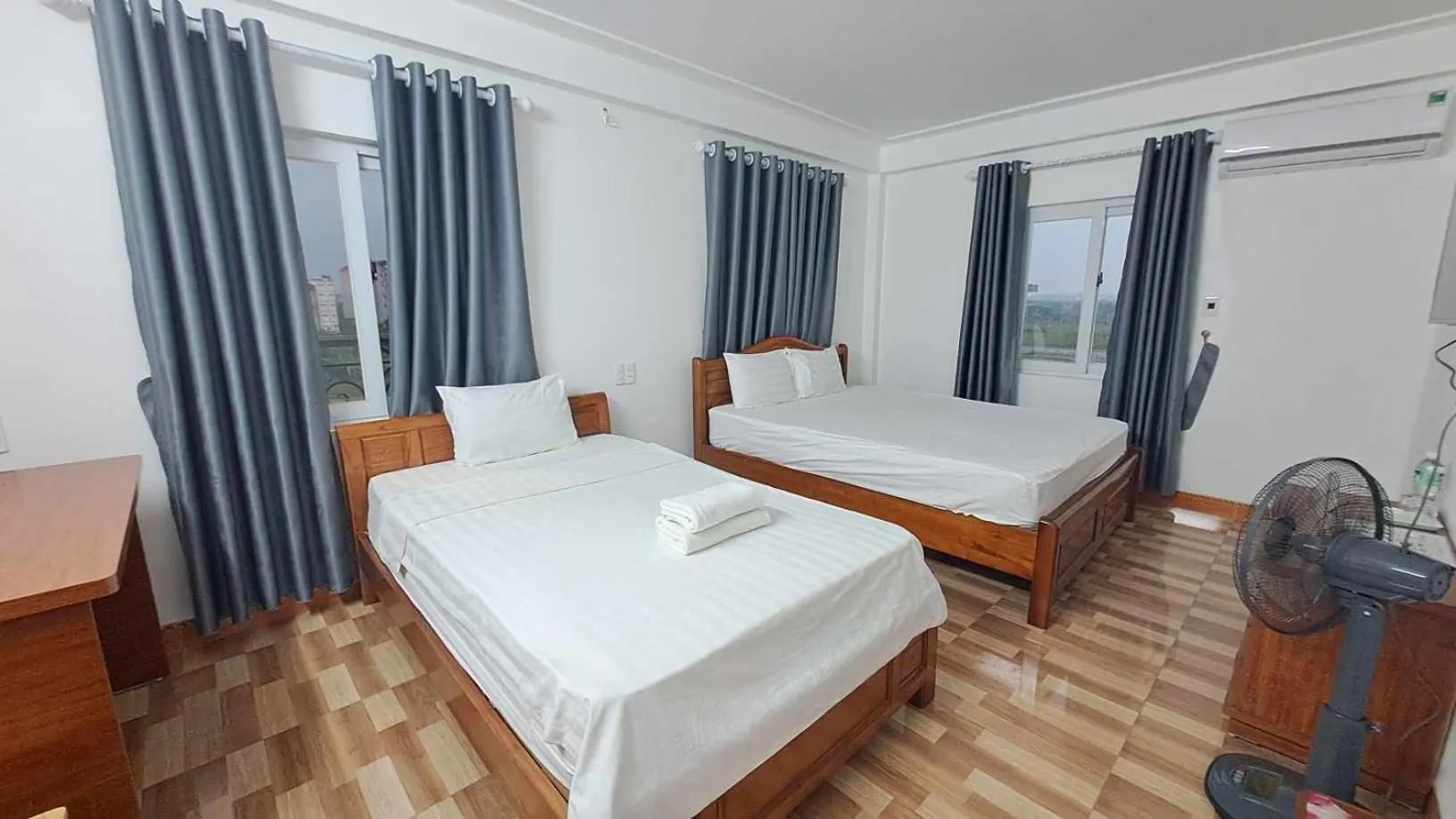 Bedroom, Bed in Family Transit Hotel