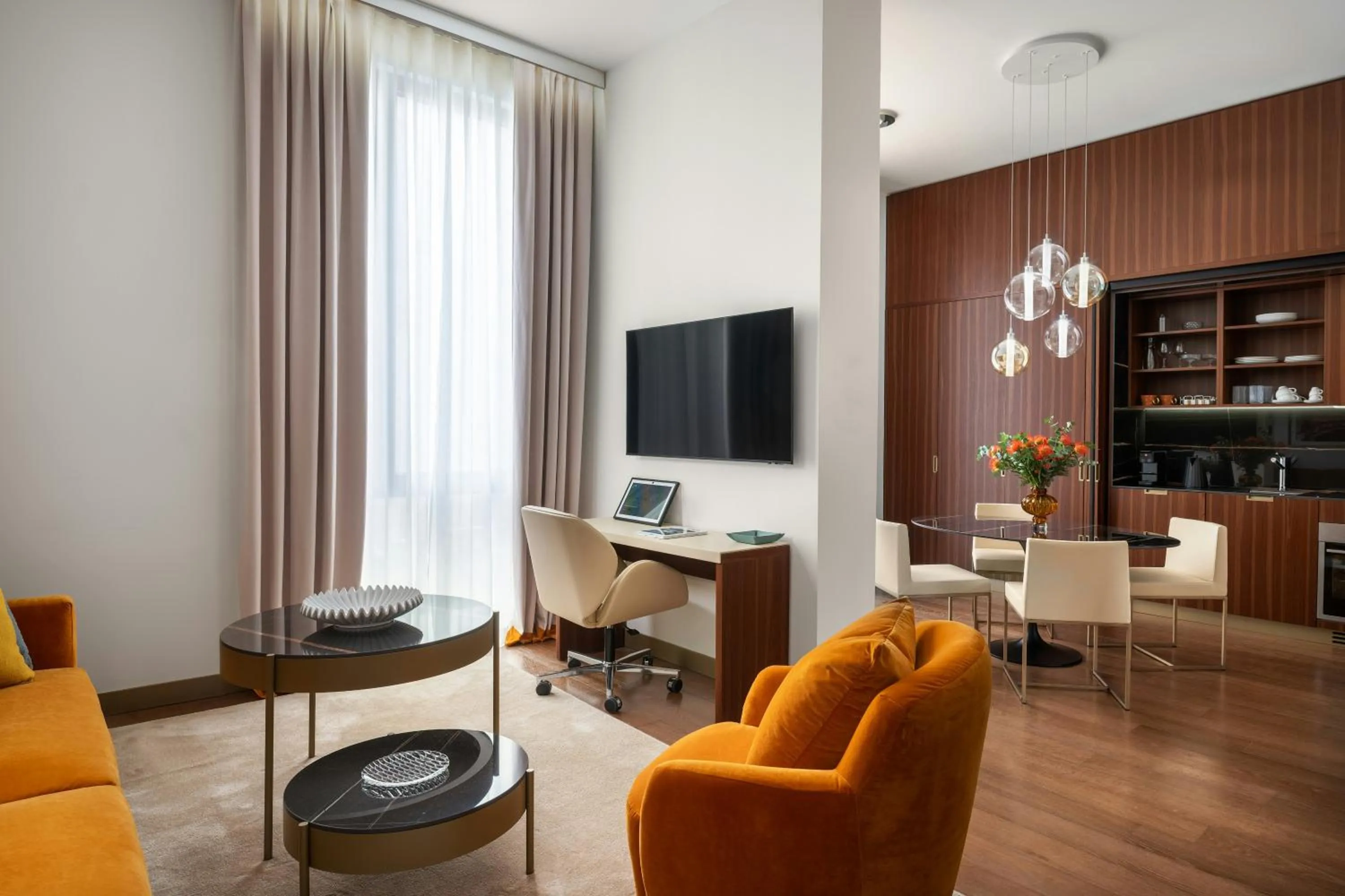 Photo of the whole room in Teatro Luxury Apartments Firenze - Starhotels Collezione