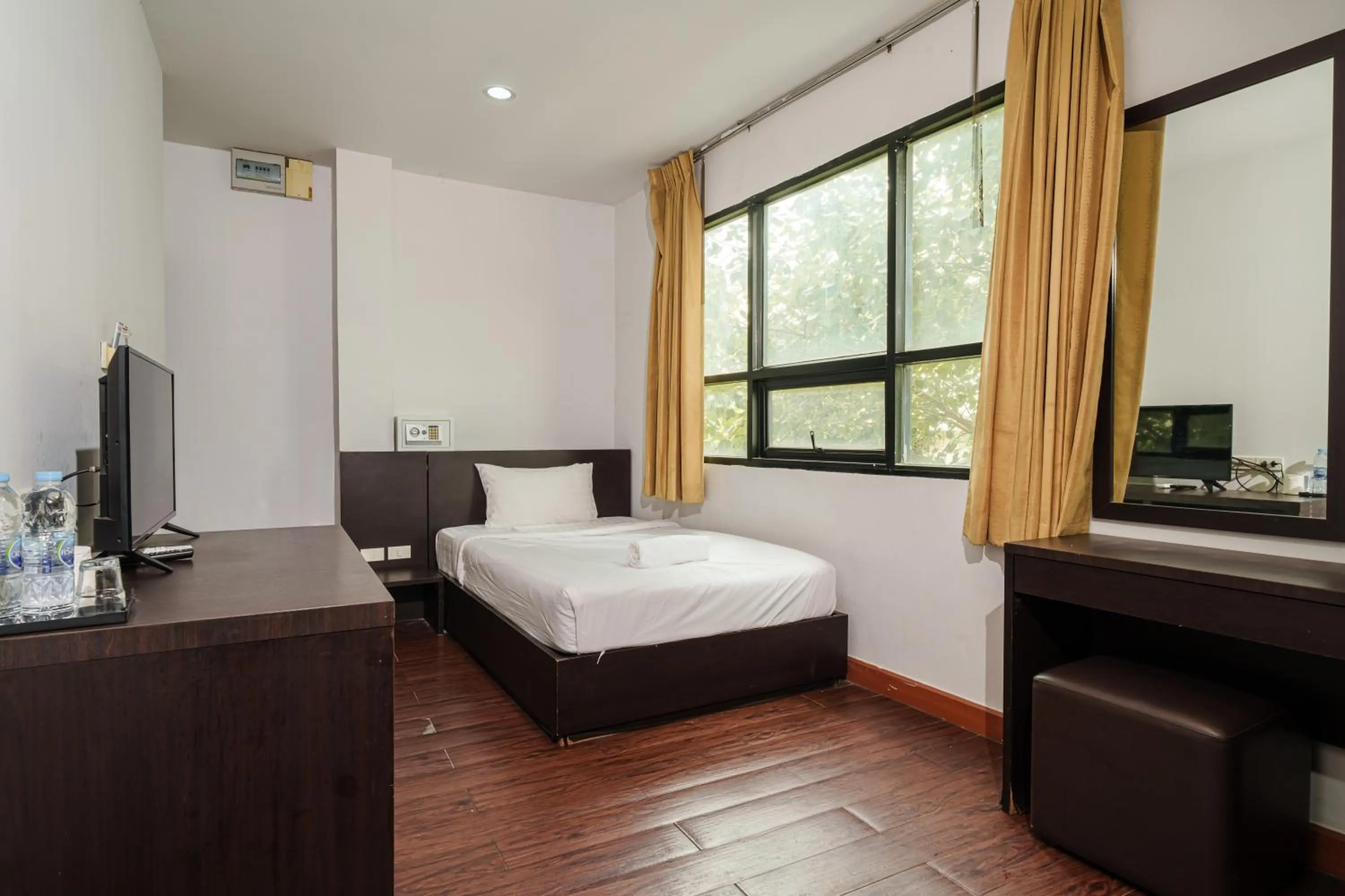 Bedroom, Bed in Collection O Khaosan Park