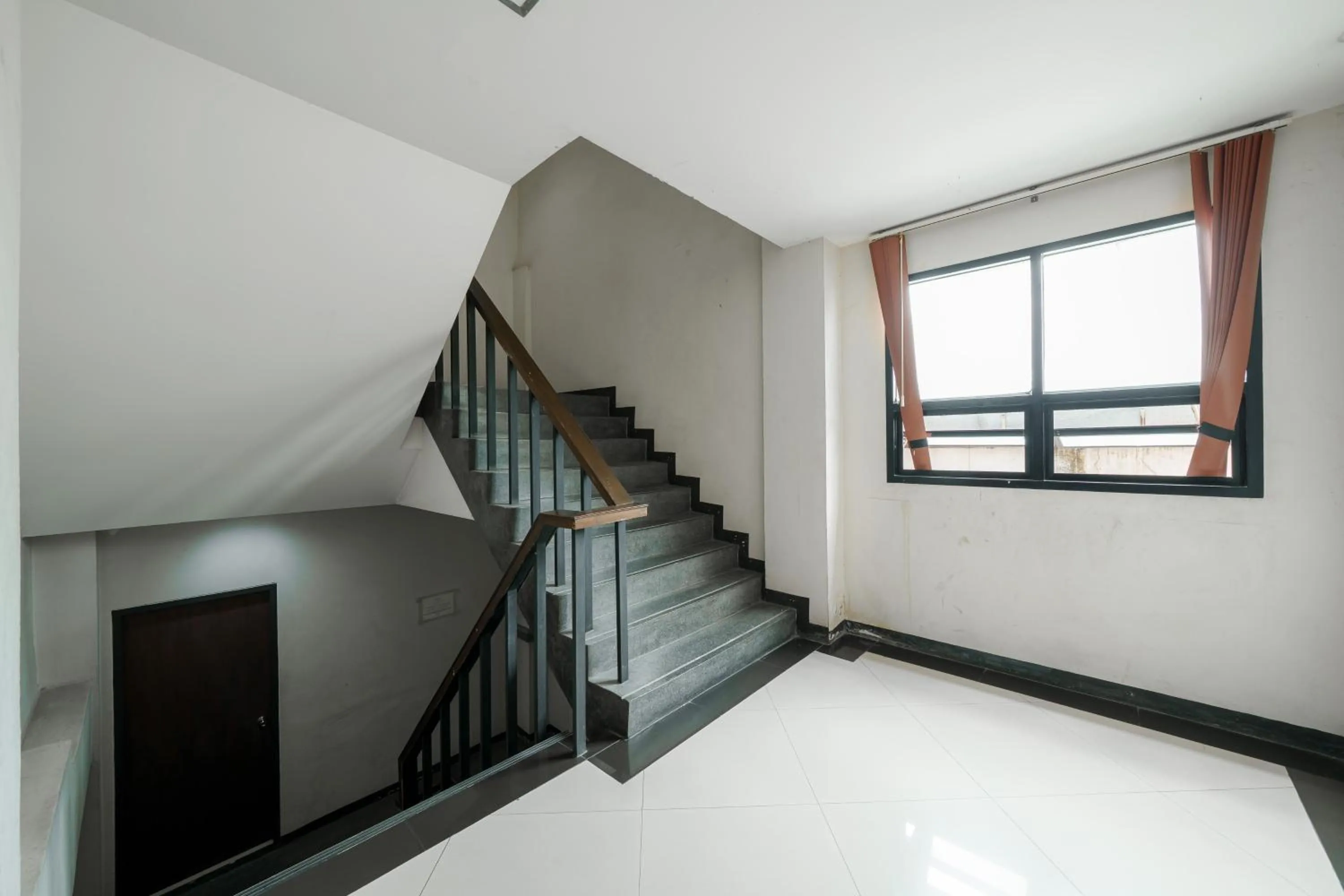 Lobby or reception in Collection O Khaosan Park