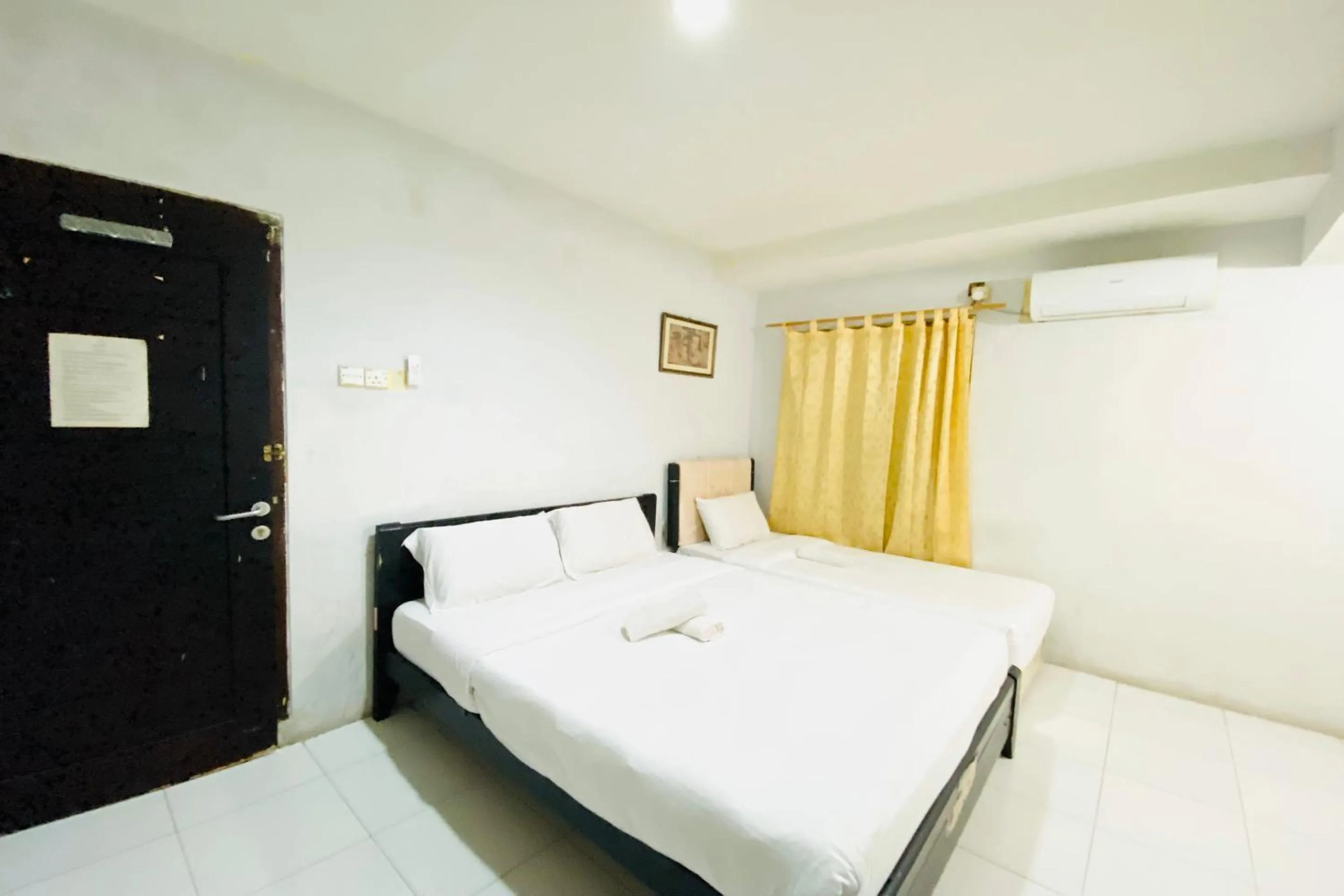 Bedroom, Bed in Hotel O Jodoh Near Grand Batam Mall Formerly Agung Hotel