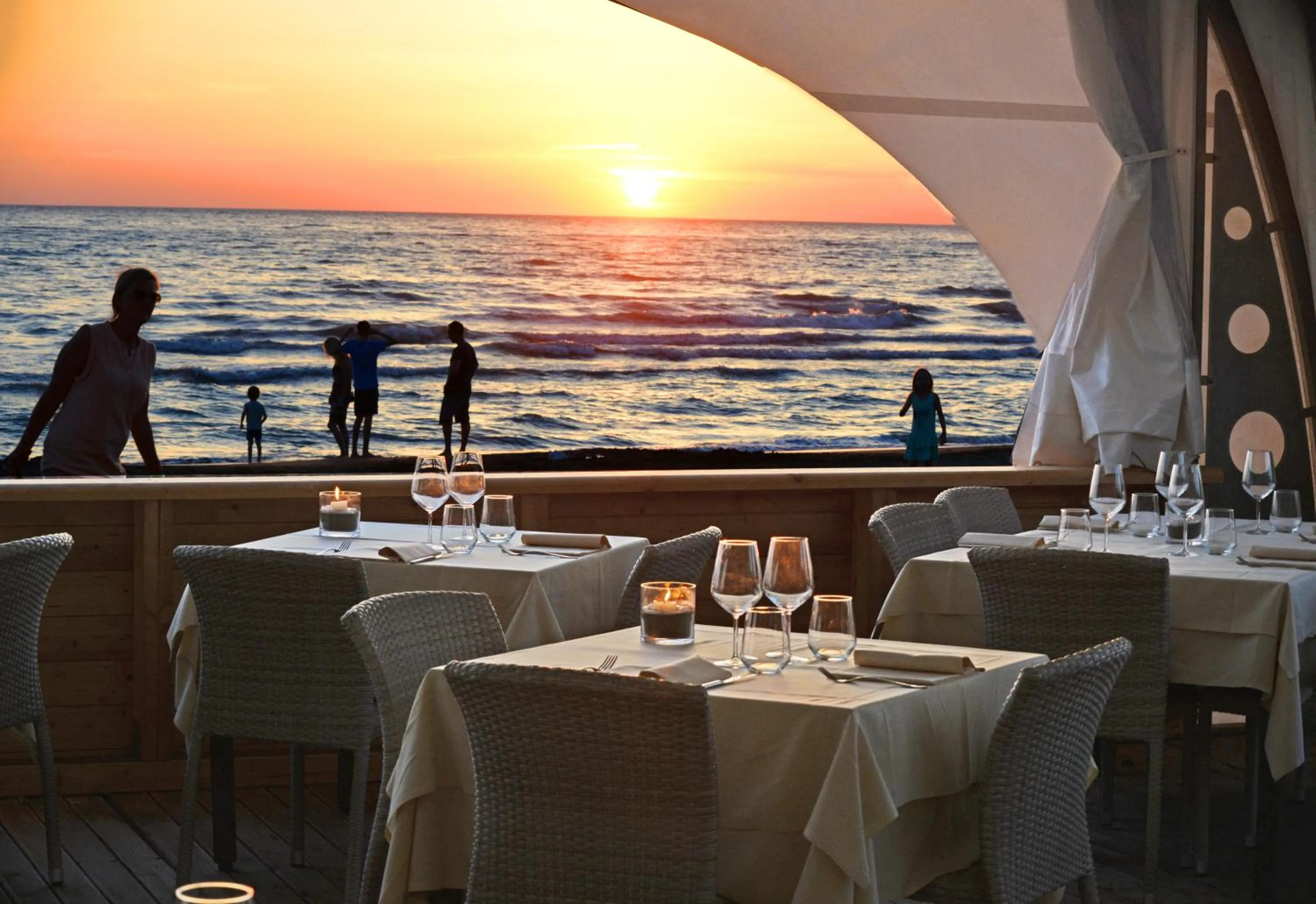 Restaurant/places to eat in Paradù EcoVillage & Resort