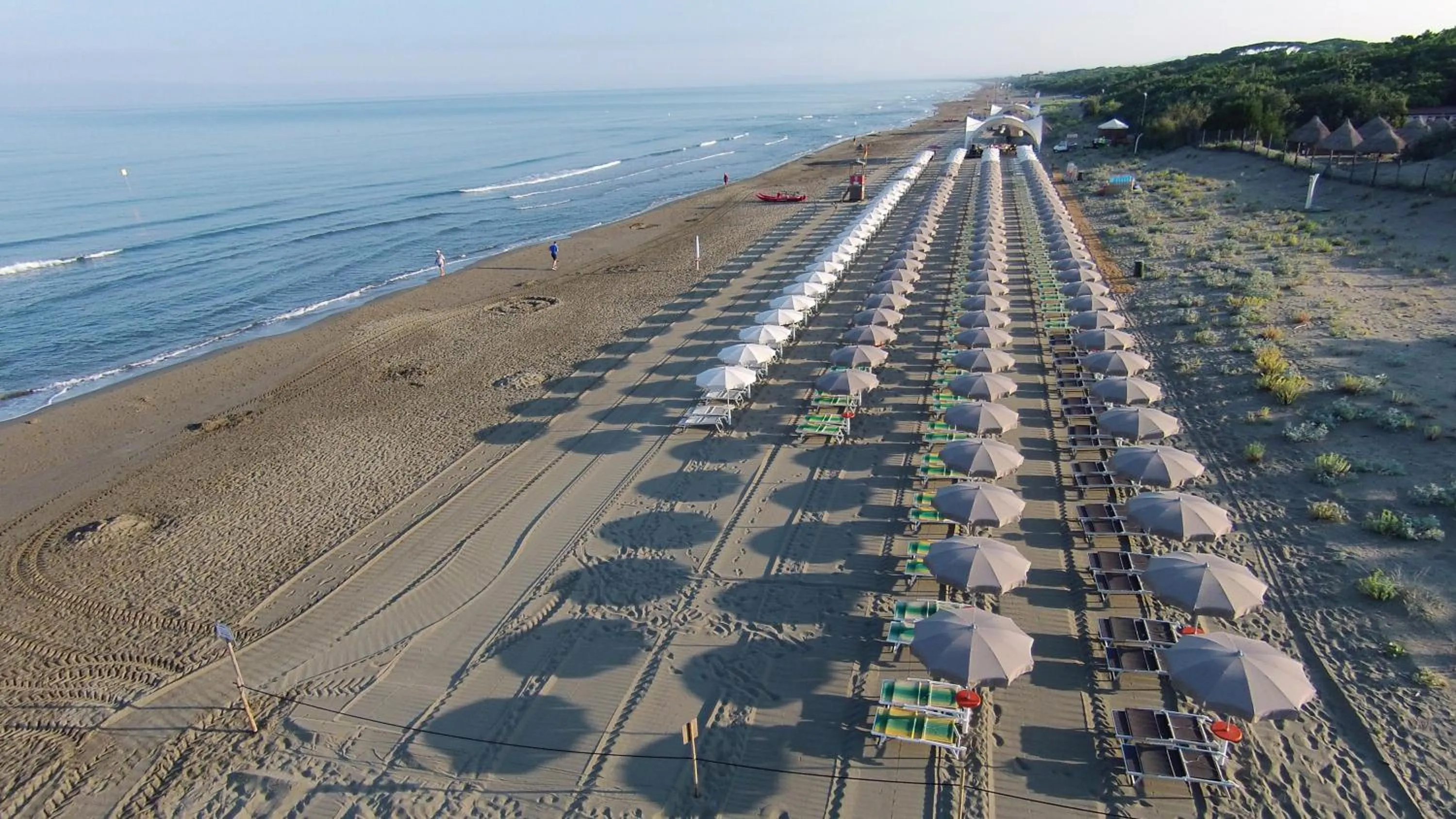 Beach in Paradù EcoVillage & Resort