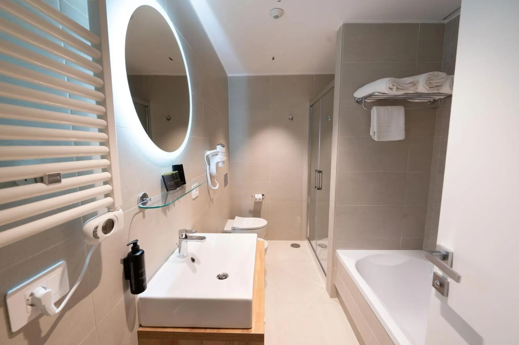 Bathroom in Casa D Hotel Napoli