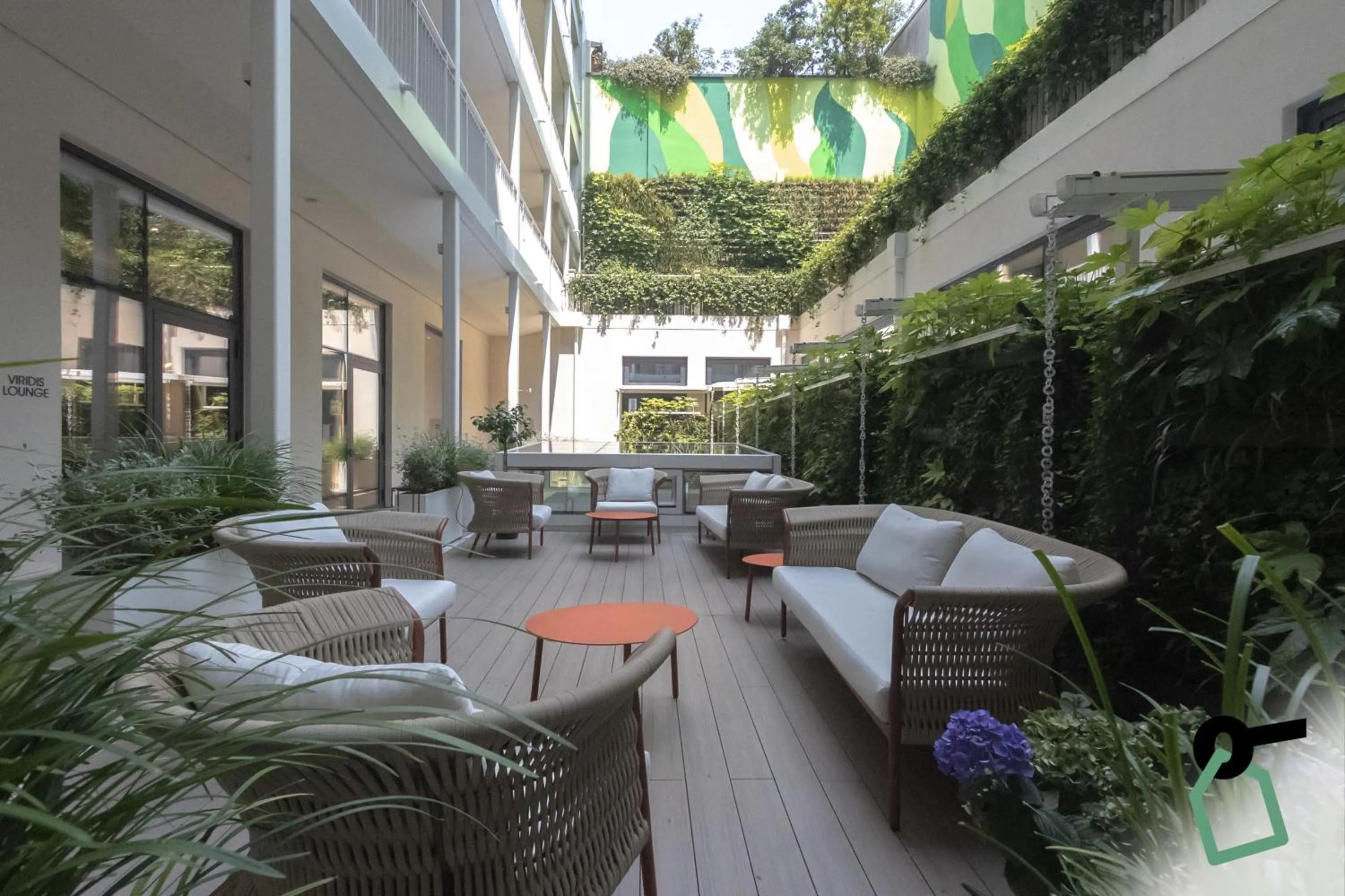 Patio in HOTIDAY Room Collection - Milano Cinque Giornate