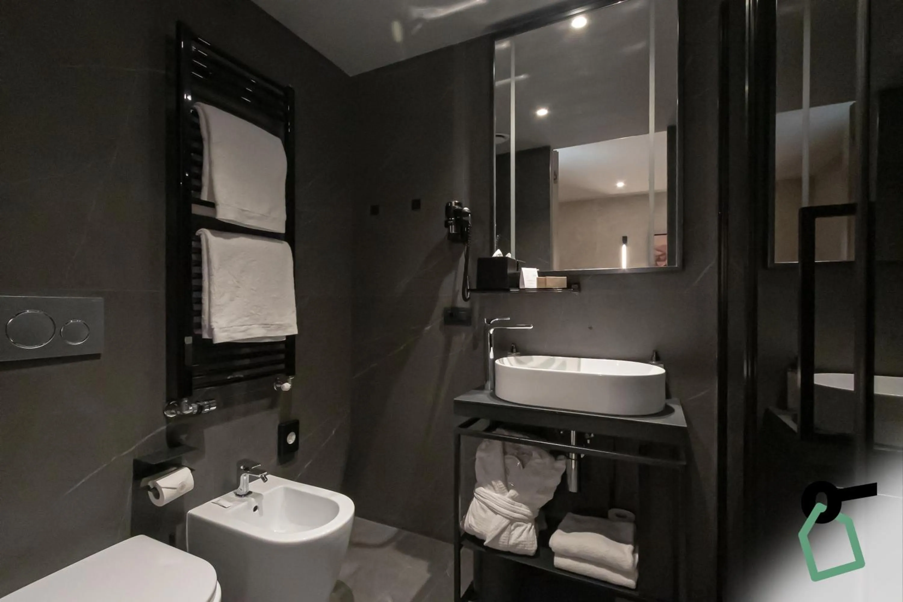 Bathroom in HOTIDAY Room Collection - Milano Cinque Giornate