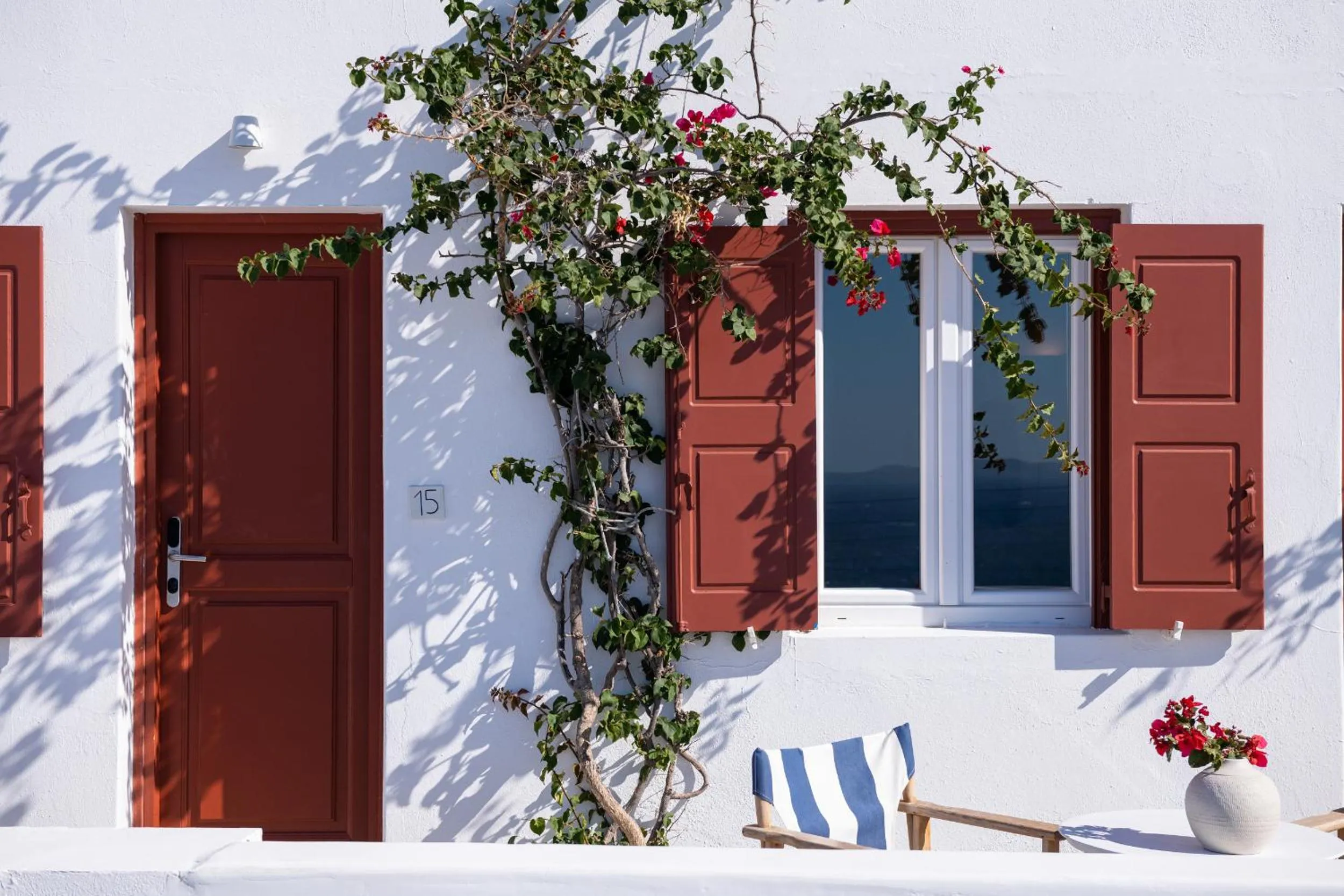 Property building in Hotel Tagoo