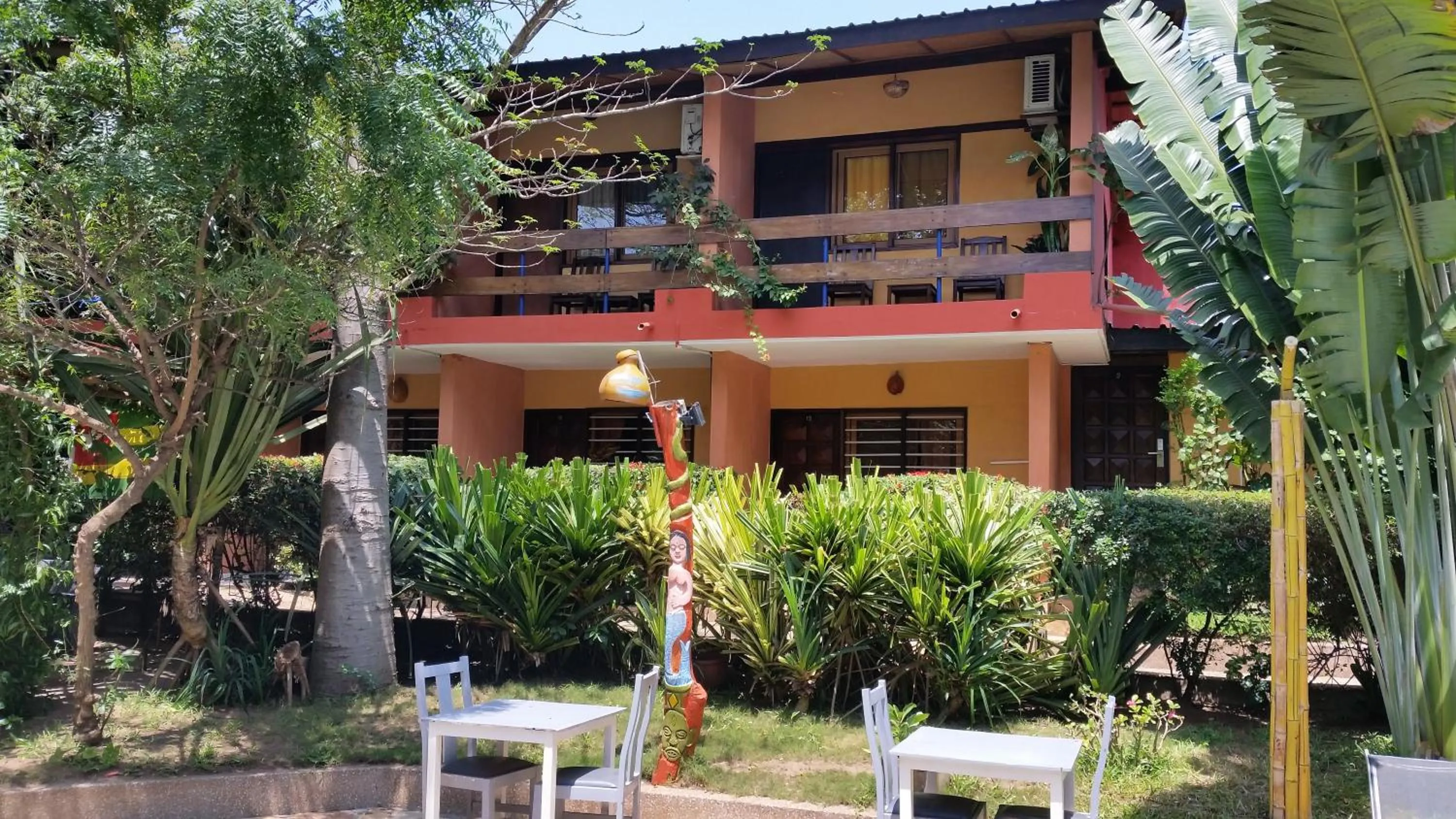 Property building in Hotel Napoleon Lagune