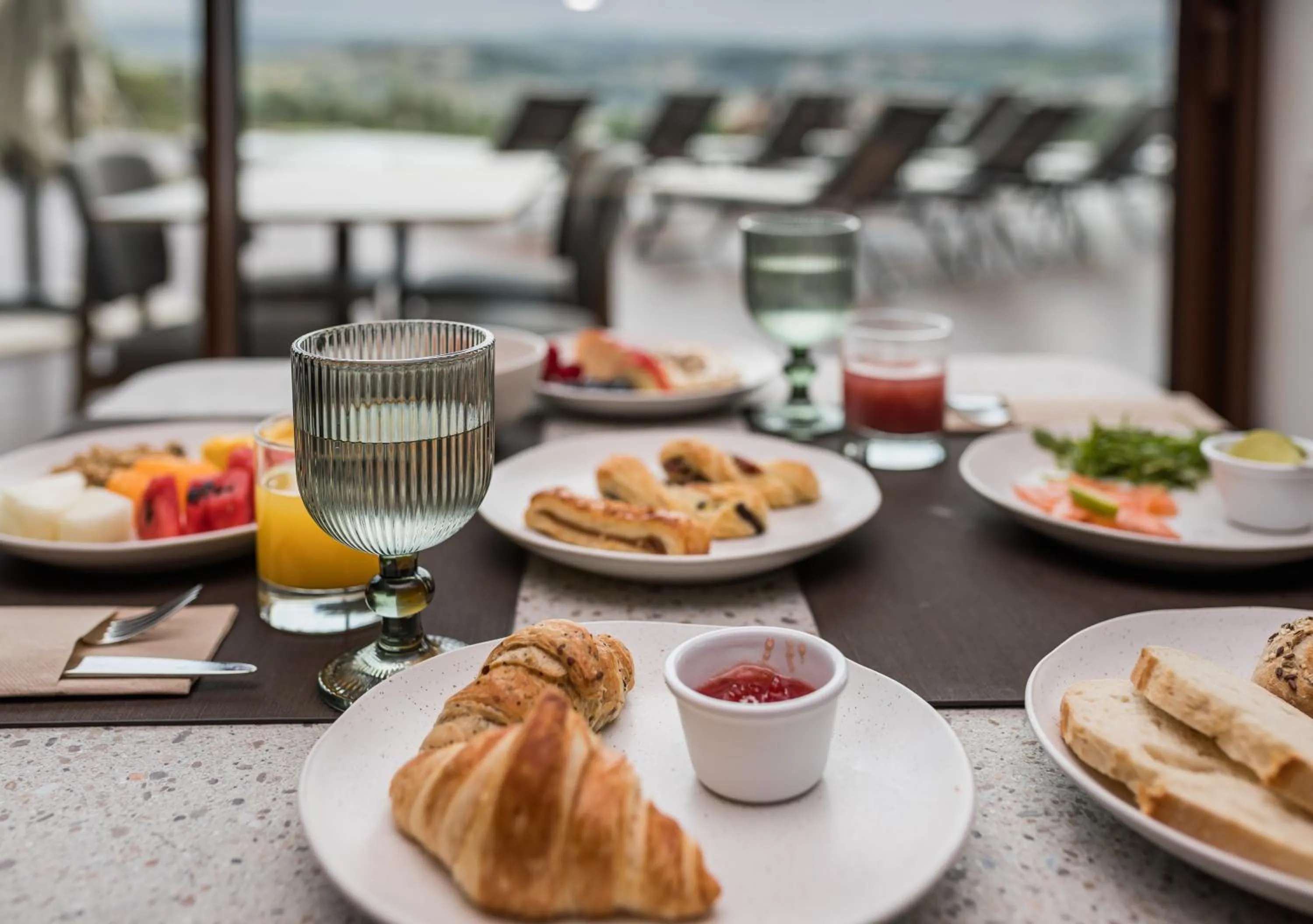 Restaurant/places to eat in Haven Nature Hotel & Villas