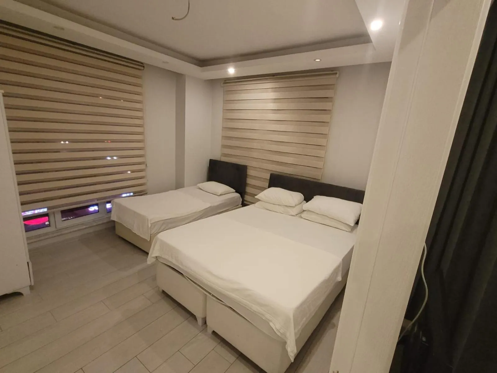 Bed in Sea House Otel