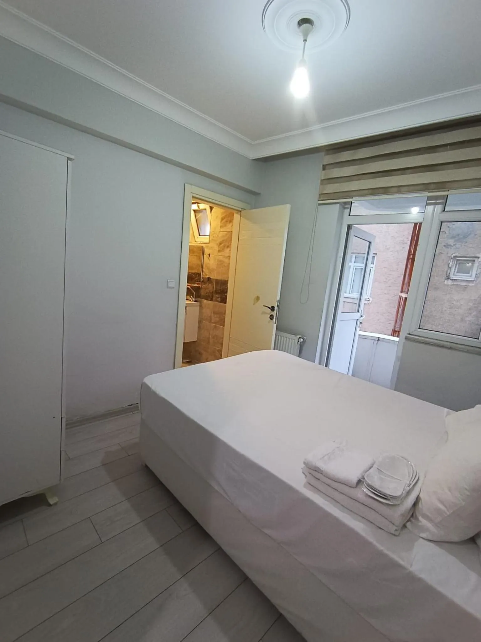 Bed in Sea House Otel