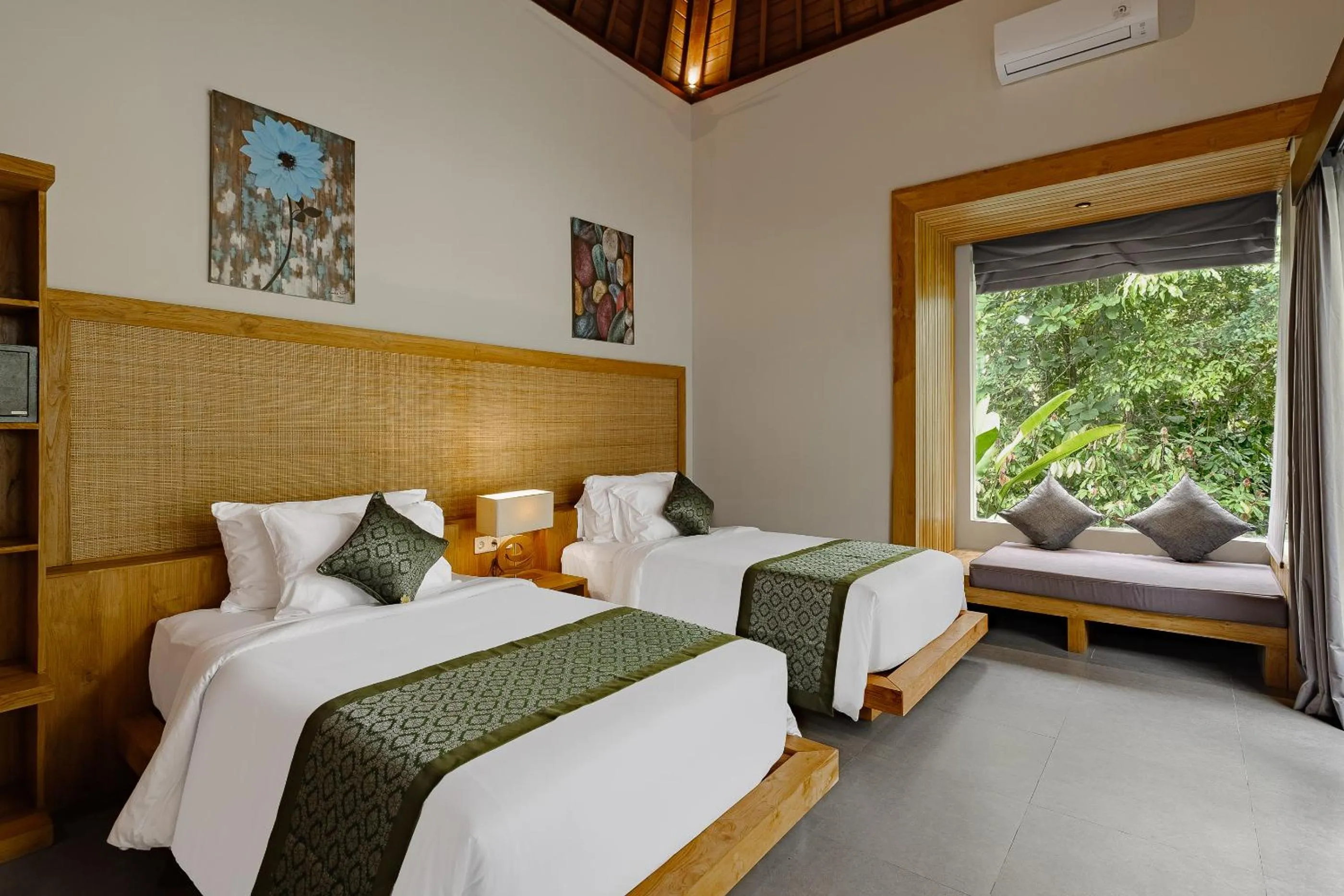 Bed in Elitya Ubud Villa