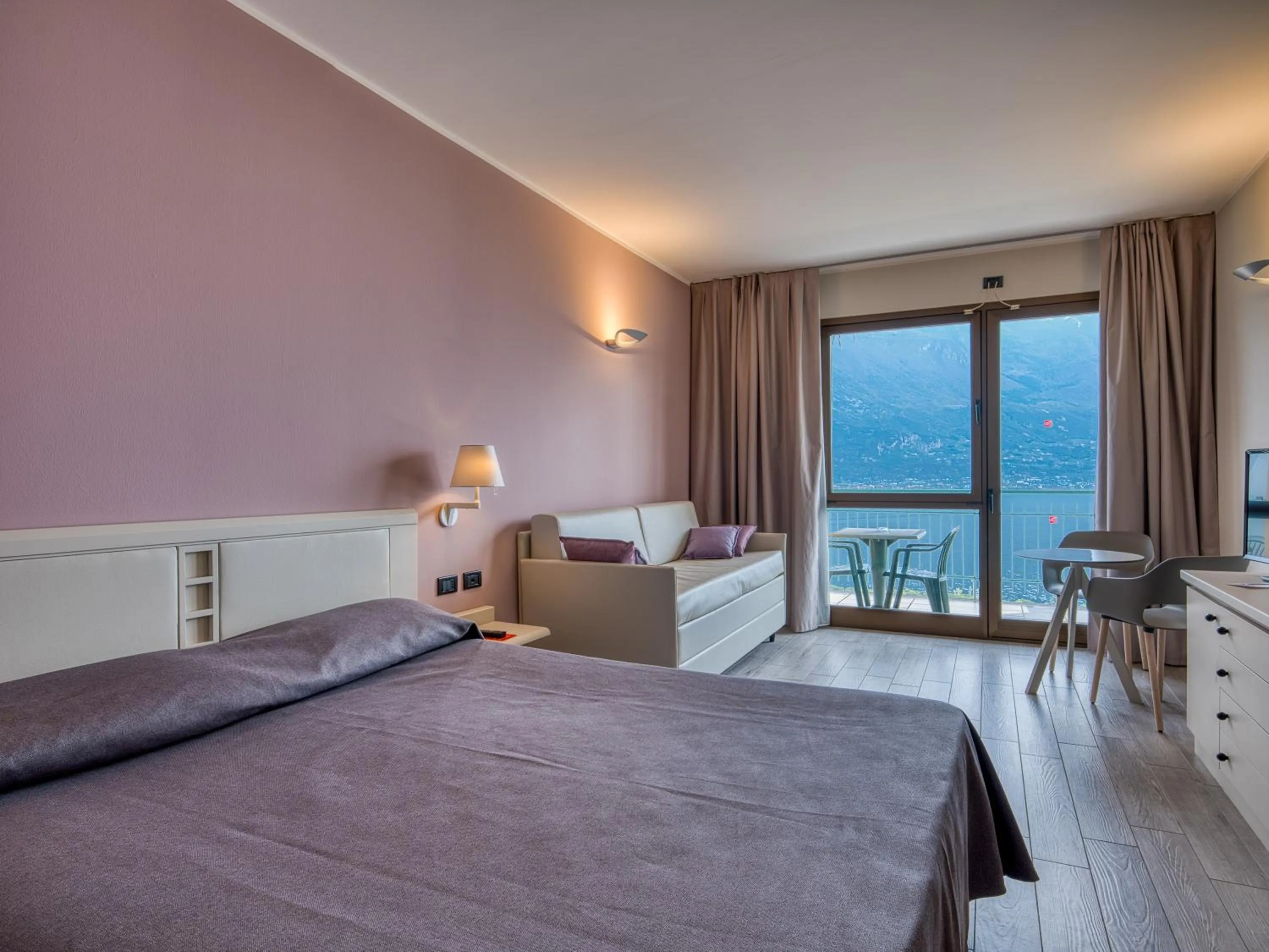 Bedroom, Bed in Hotel San Pietro