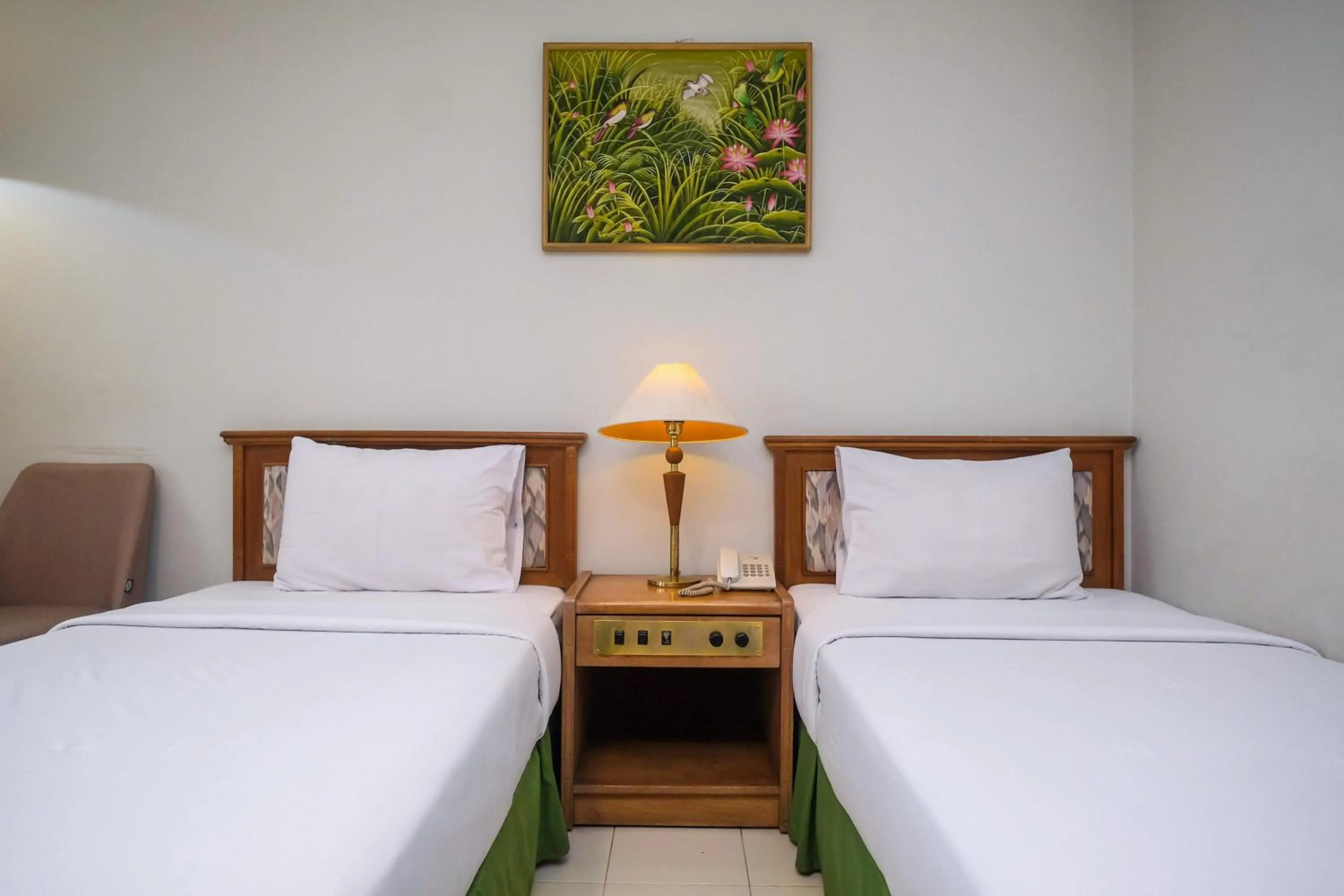 Bed in Hotel Surya Asia