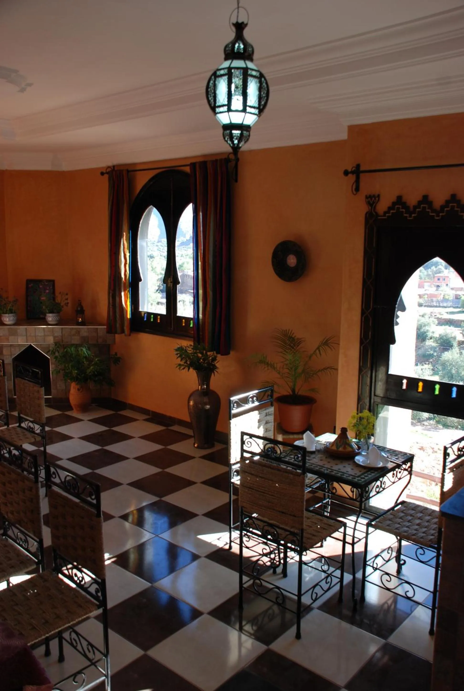 Restaurant/places to eat in Maison d´hôtes Amazir