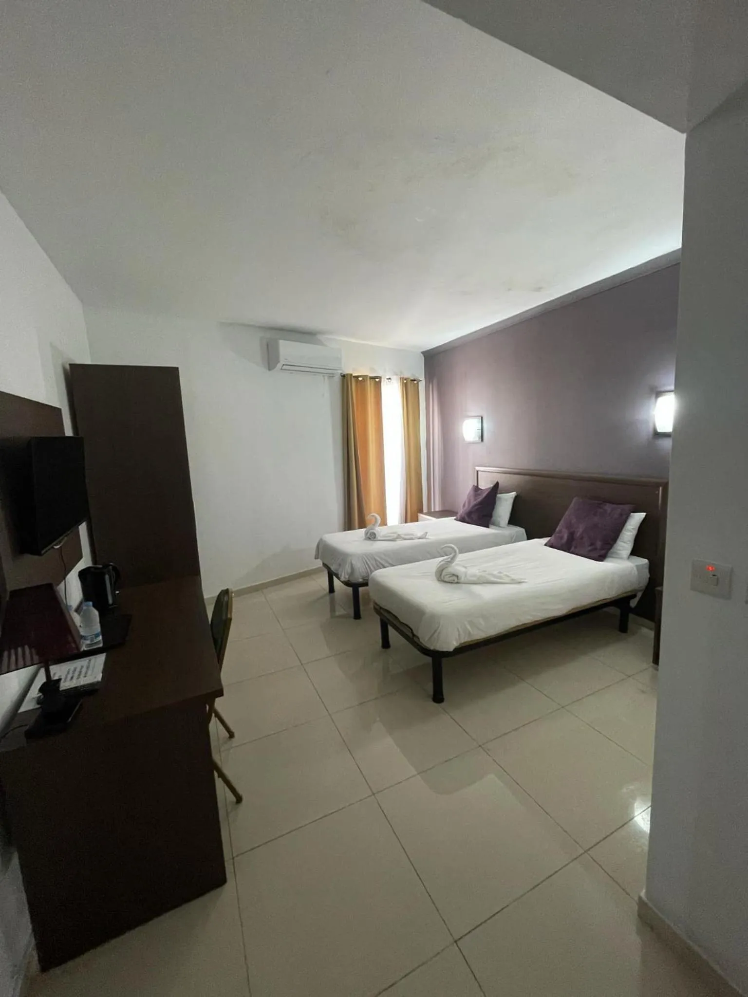 Bed in The Windsor Hotel