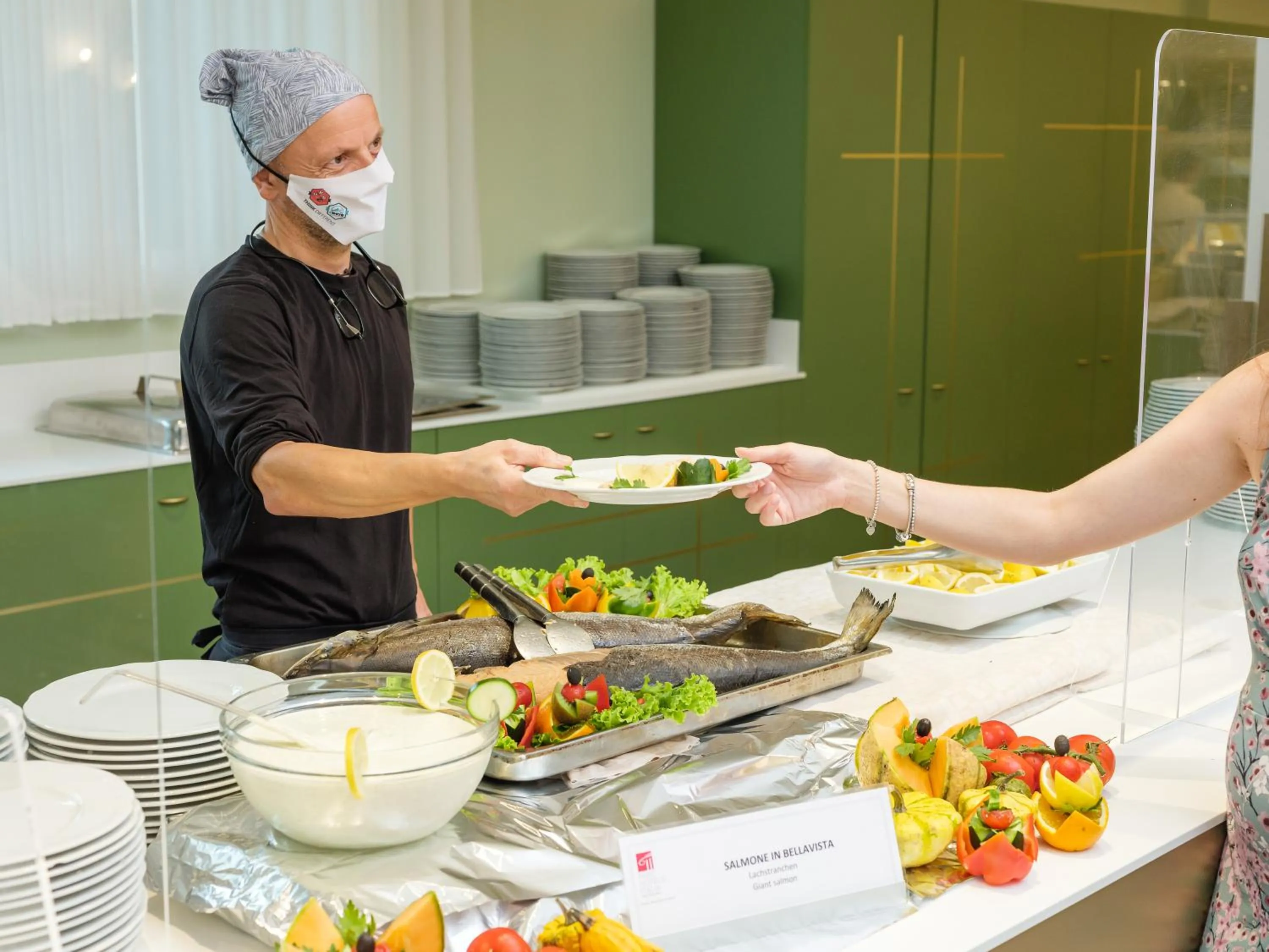 Restaurant/places to eat in Hotel Leonardo Da Vinci