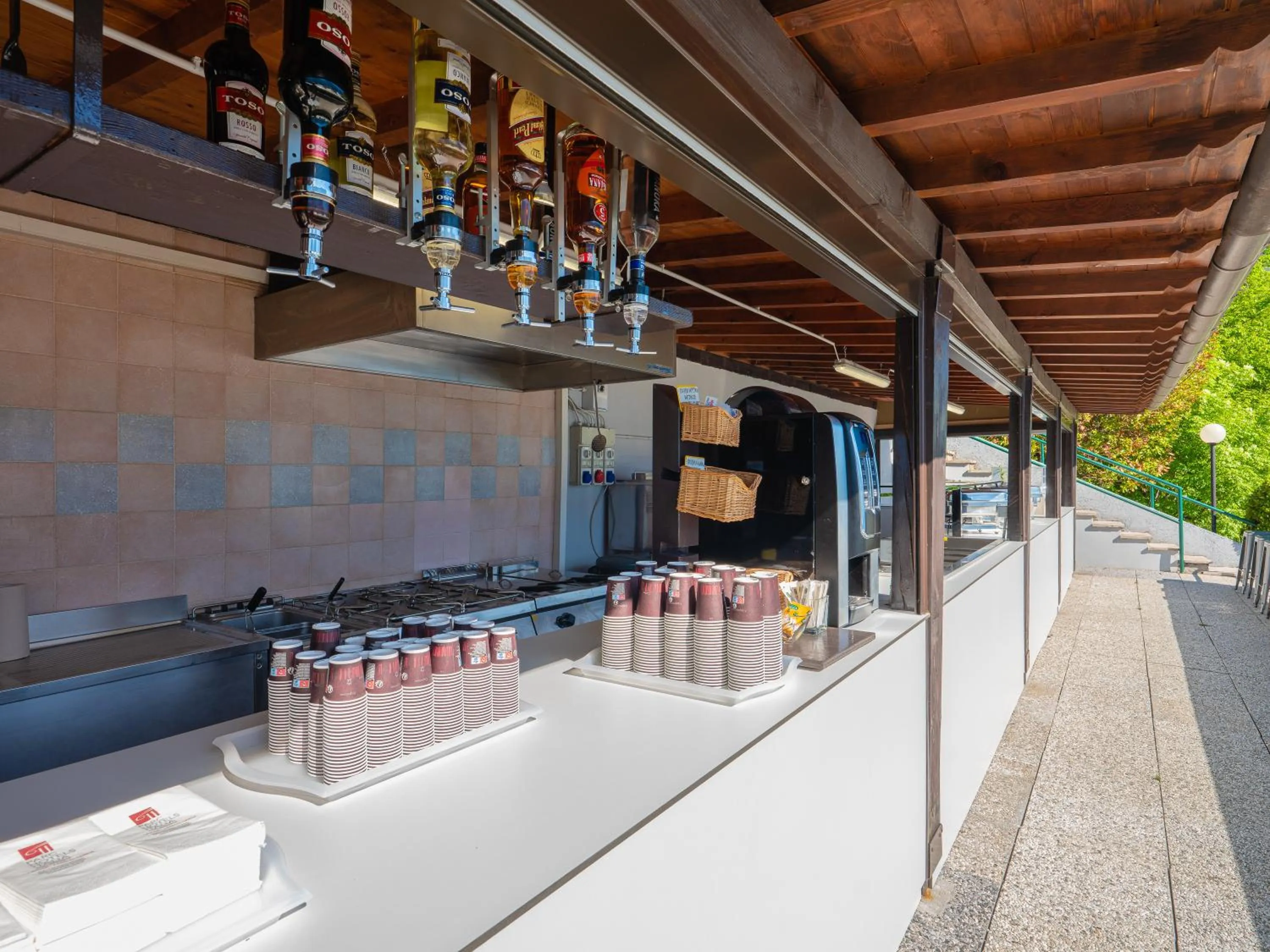 Lounge or bar in Hotel Leonardo Da Vinci