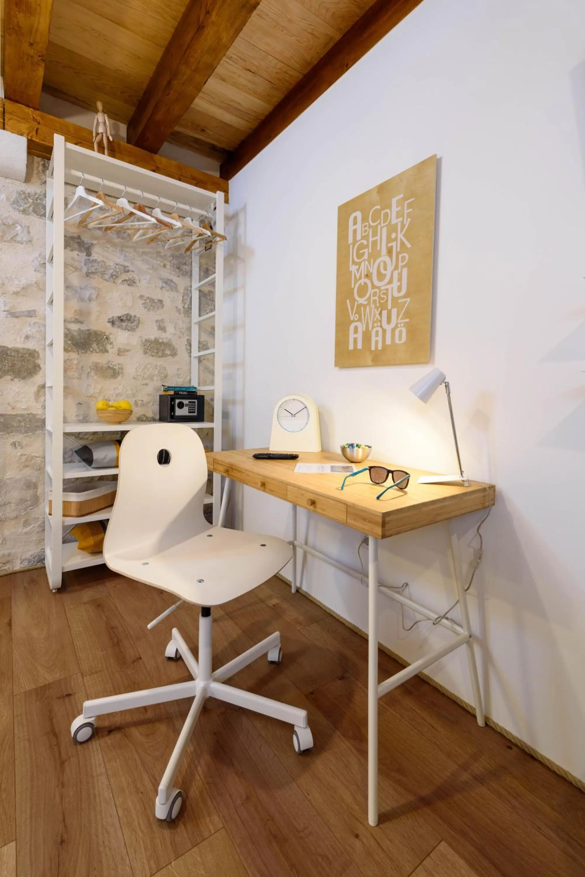 Decorative detail in Apartments & Rooms Tiramola - Old Town