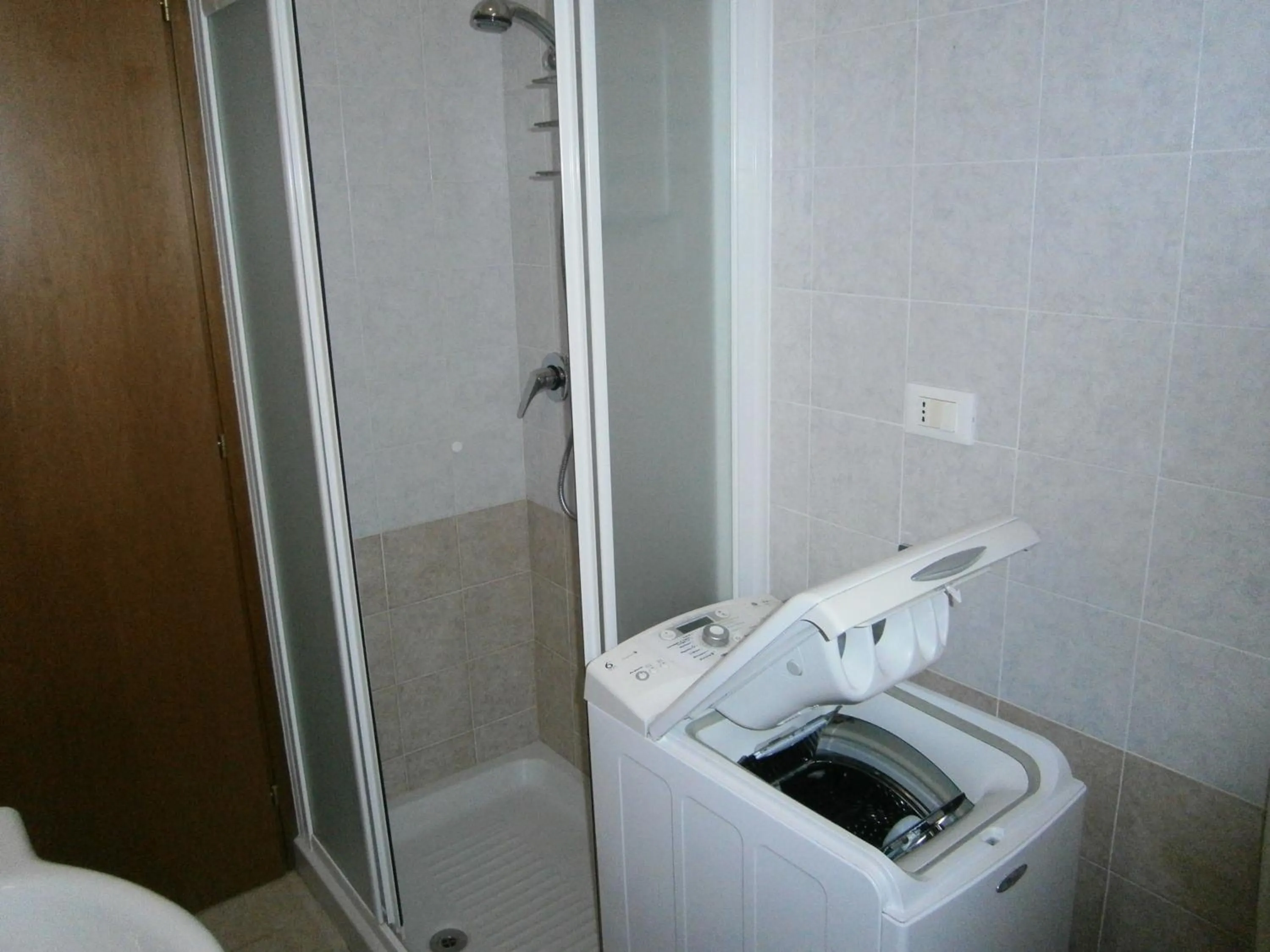 Bathroom in Villaggio dei Fiori - Agenzia Cocal