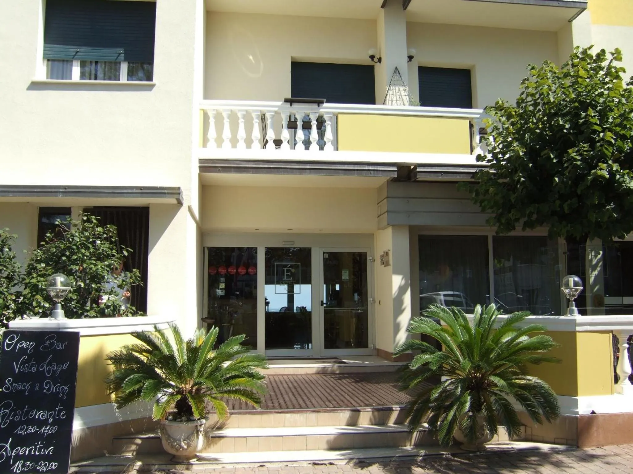 Property building in Hotel Estée