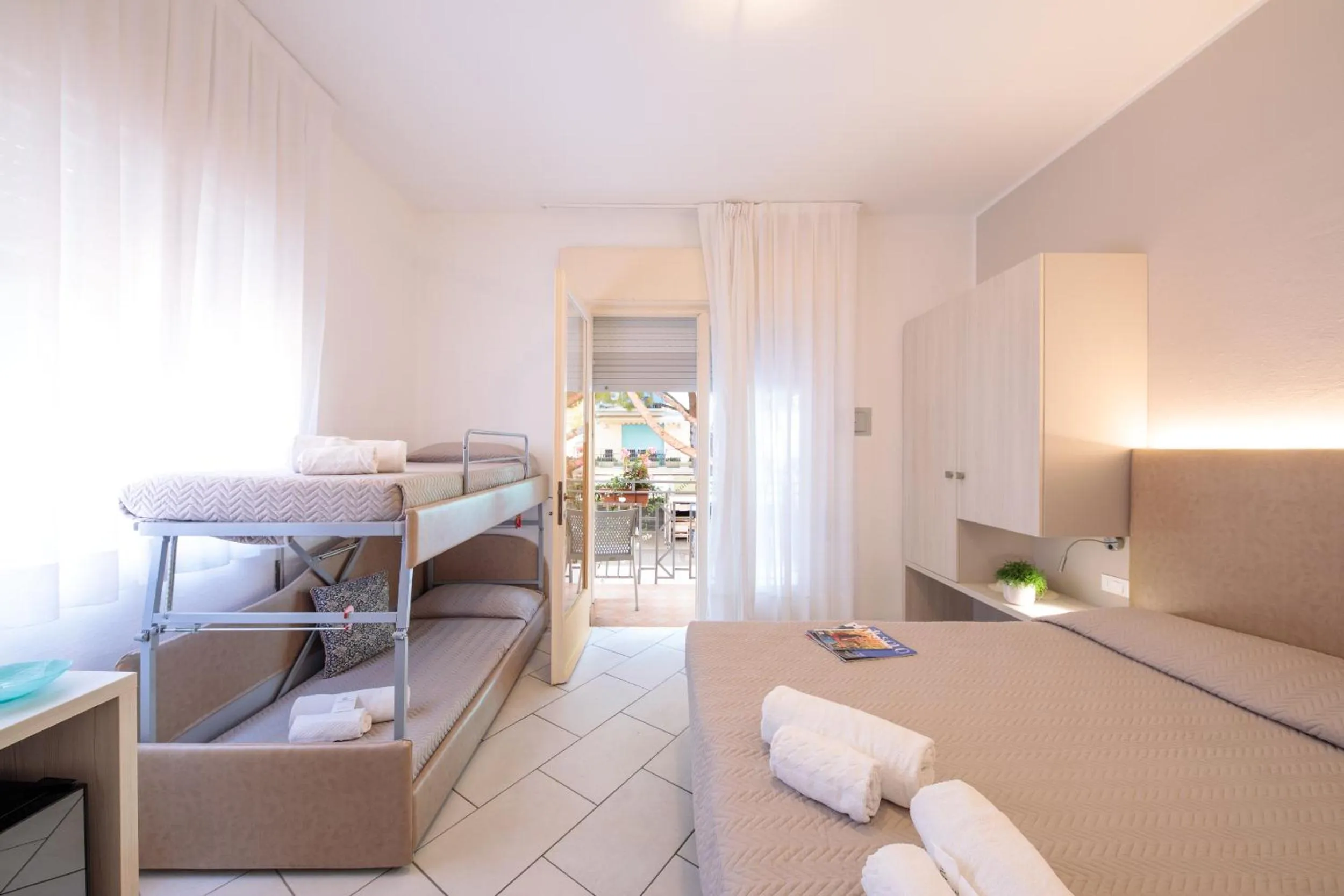 Bed in Hotel Madison