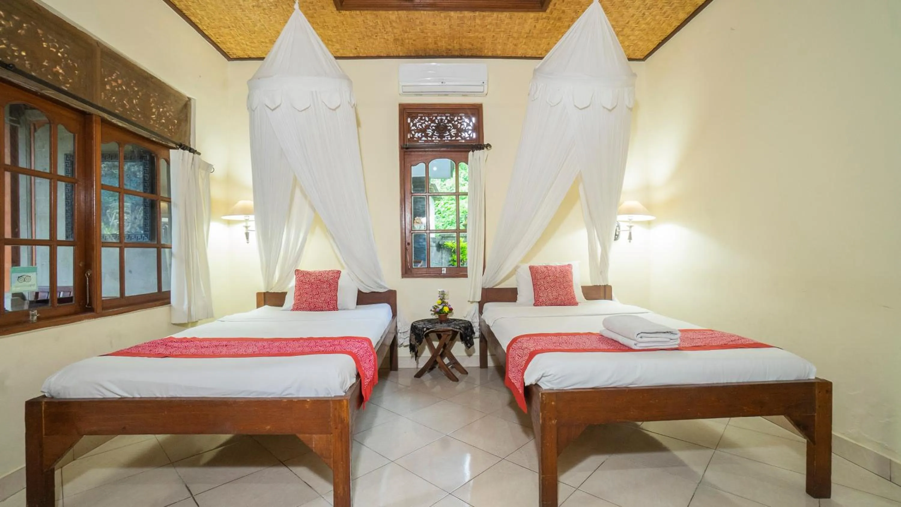 Bed in Raka House Accommodation