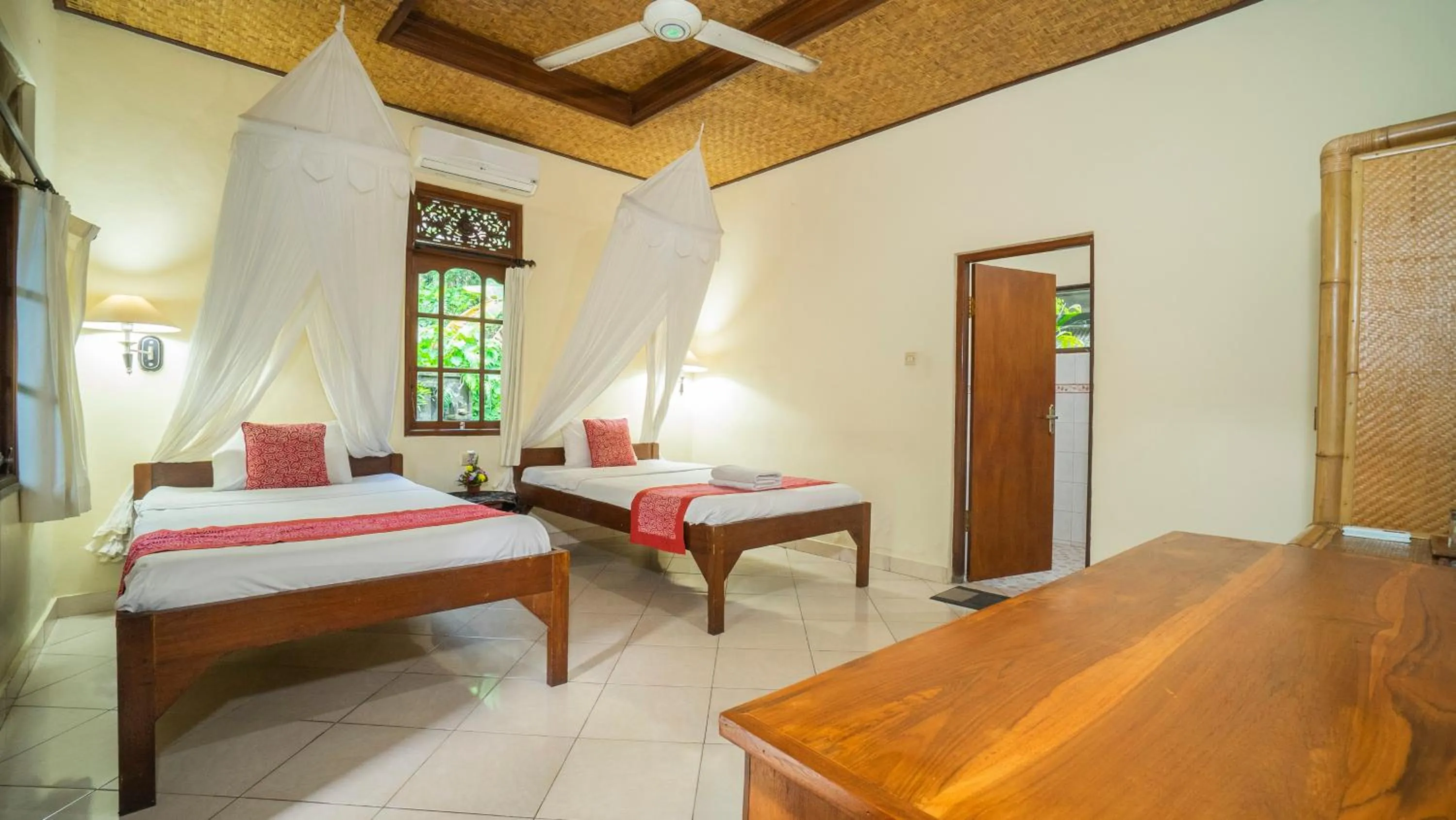 Bed in Raka House Accommodation