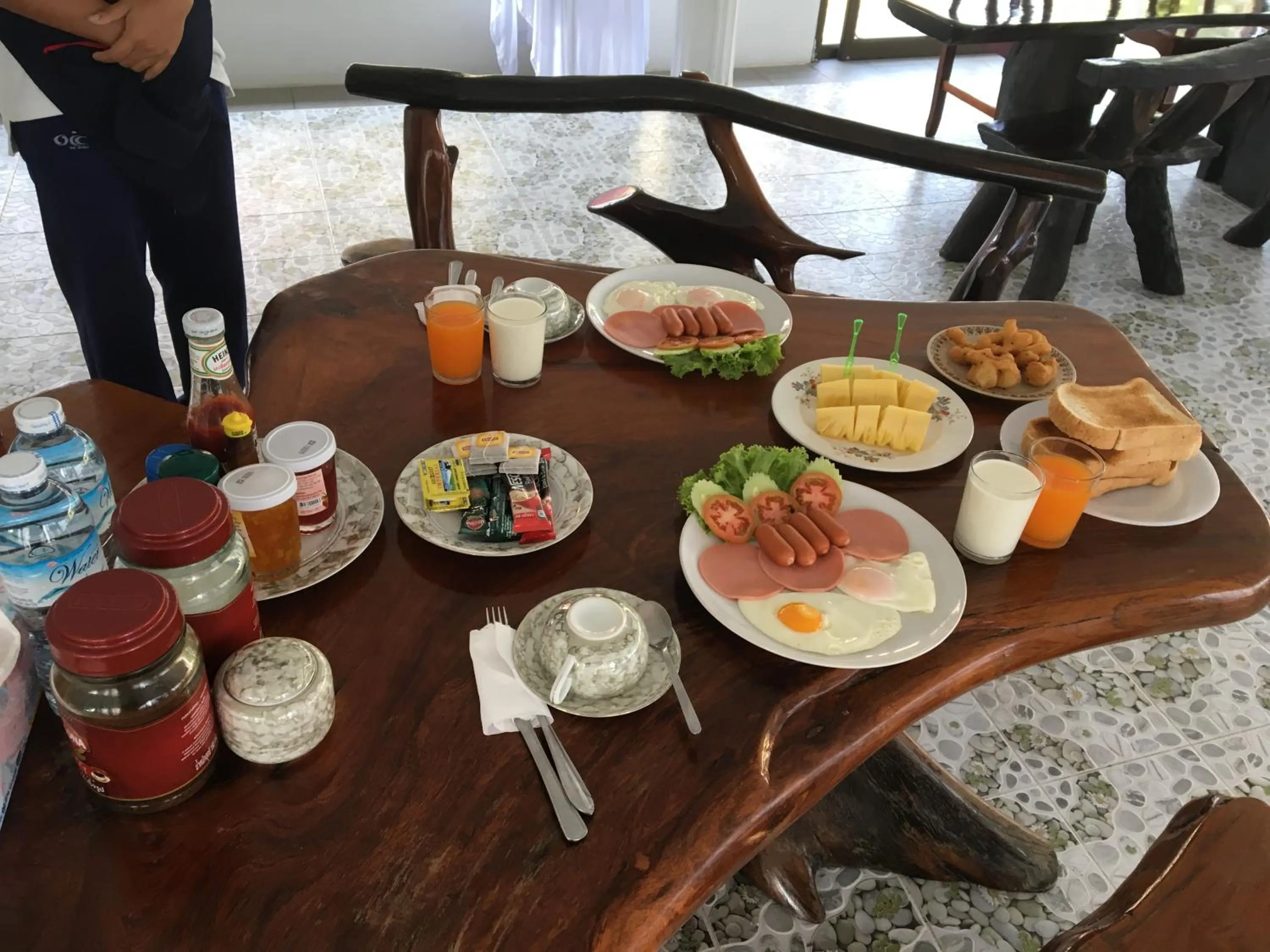 Continental breakfast in White Elephant Resort