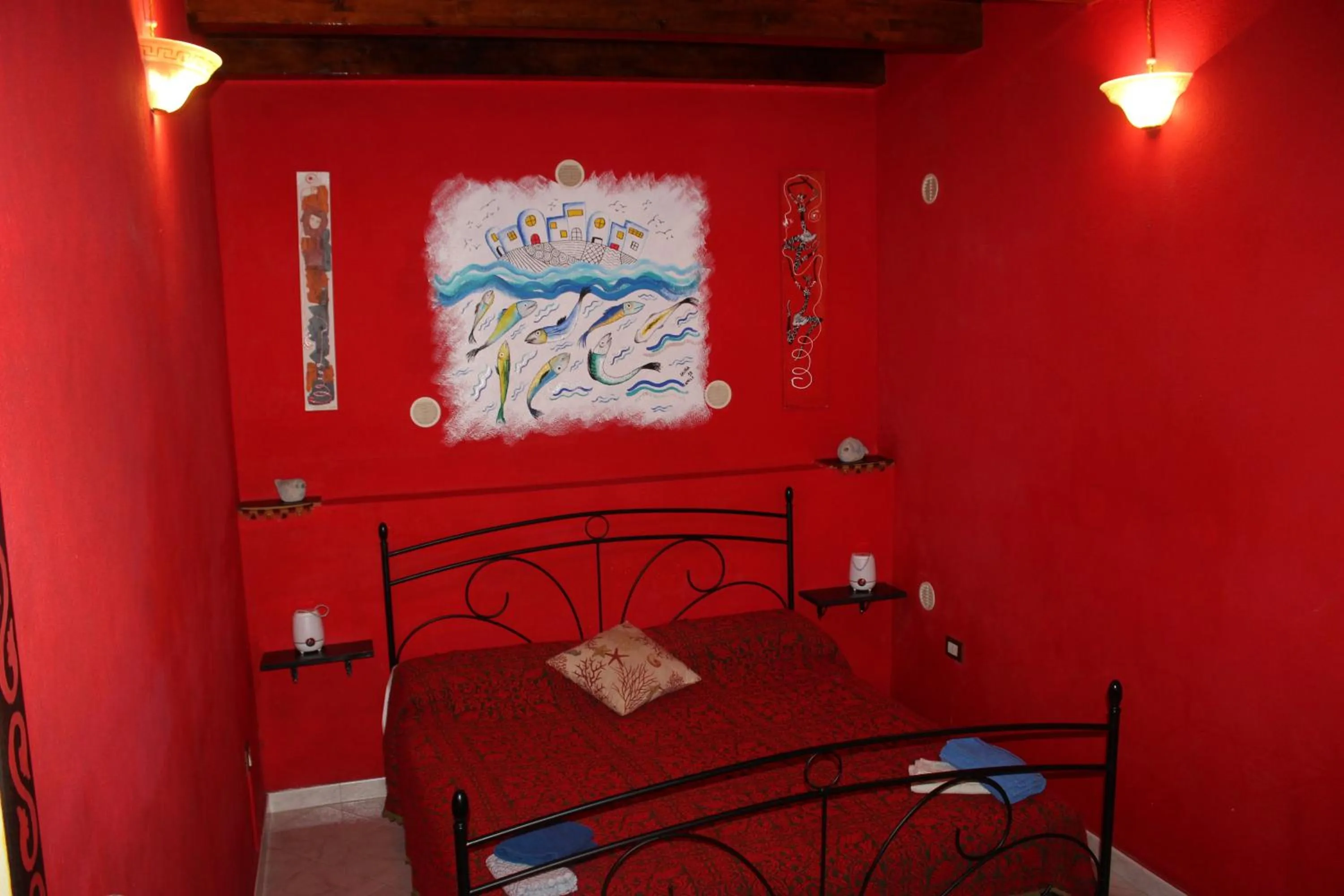 Bed in Sabrina Suite