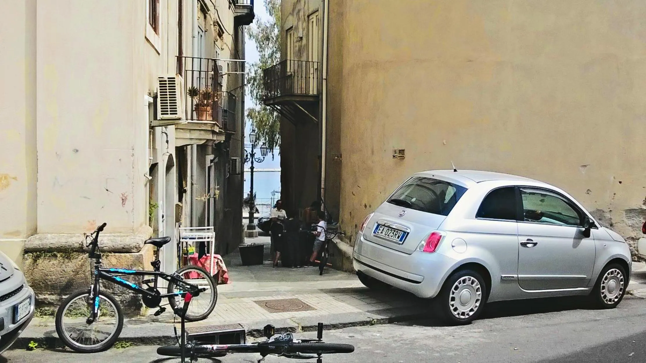 Neighbourhood in Sabrina Suite