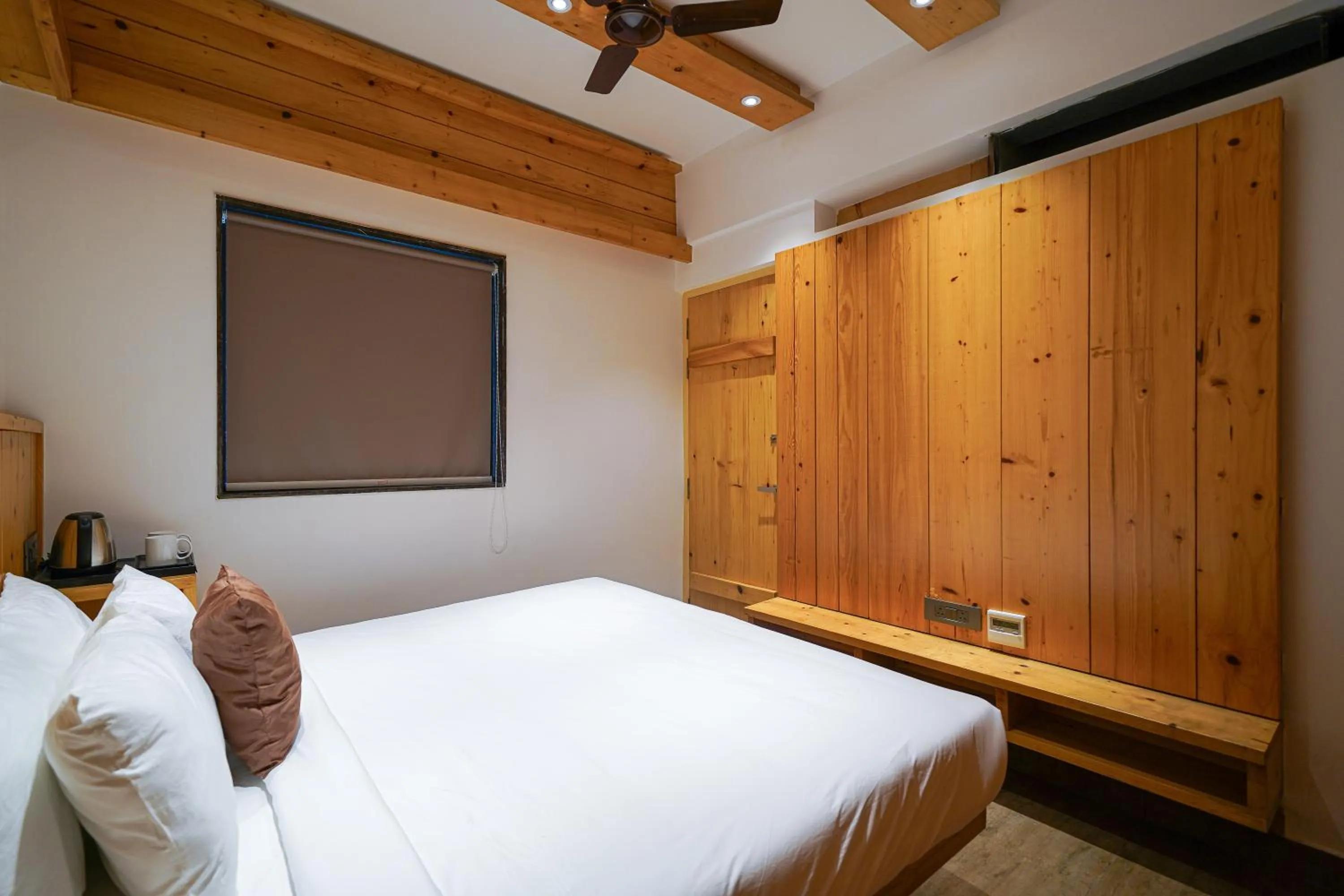 Bed in Open Hotel by Olive - Moka