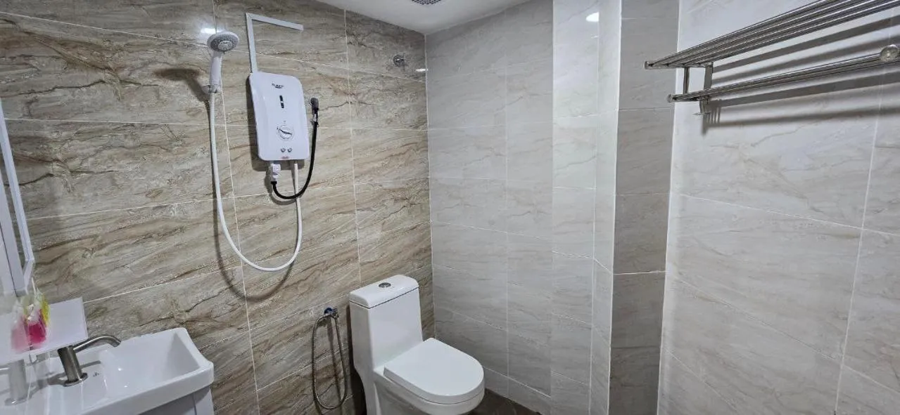 Bathroom in Enrich Hotel Semenyih by uBook