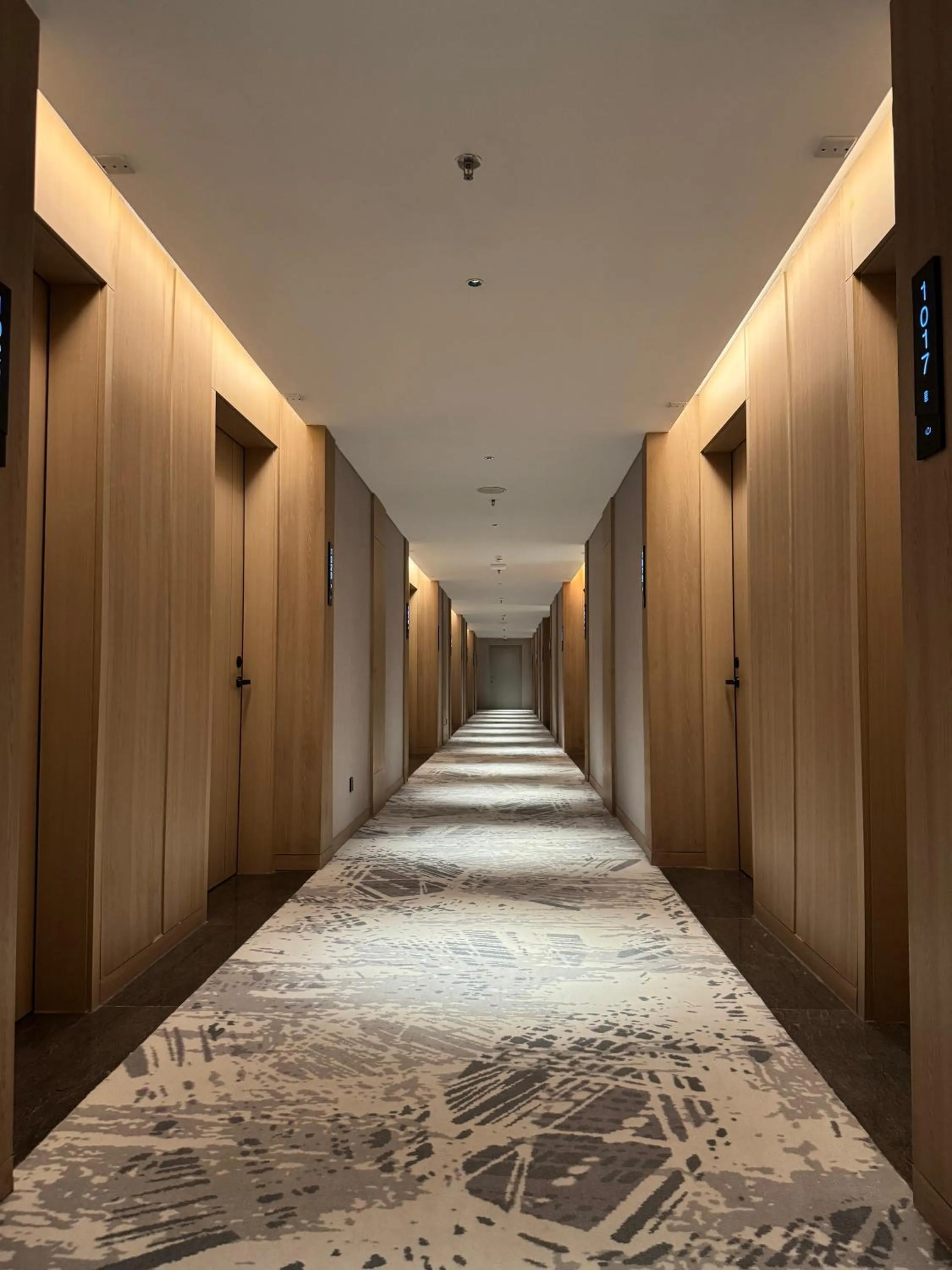 Business facilities in Elong Hotel Jakarta PIK