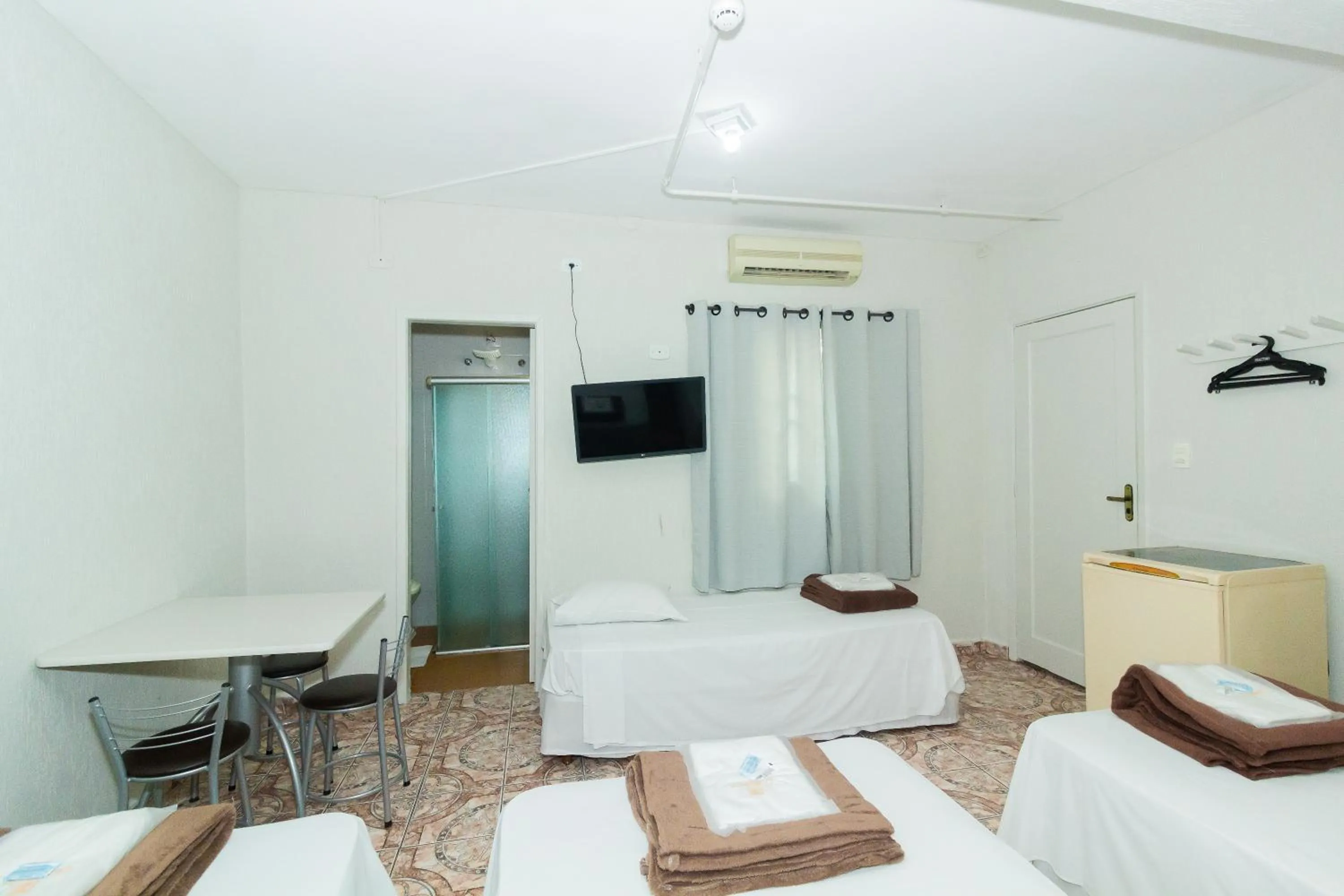 Bedroom, Bed in Hotel Ourinhos - Centro de São Paulo - Próximo 25 de Março e Brás