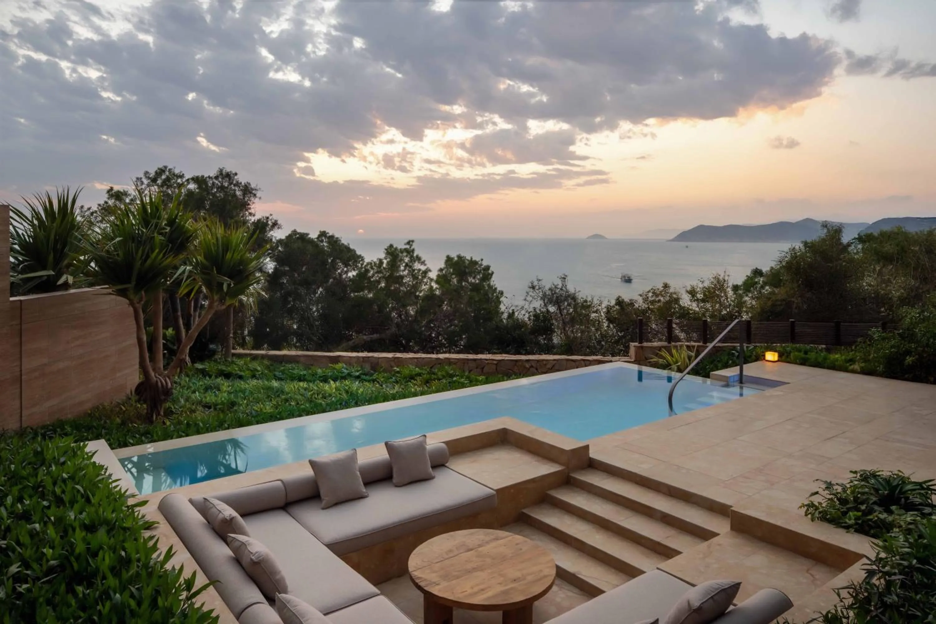 Pool view in Alila Dong'Ao Island Zhuhai